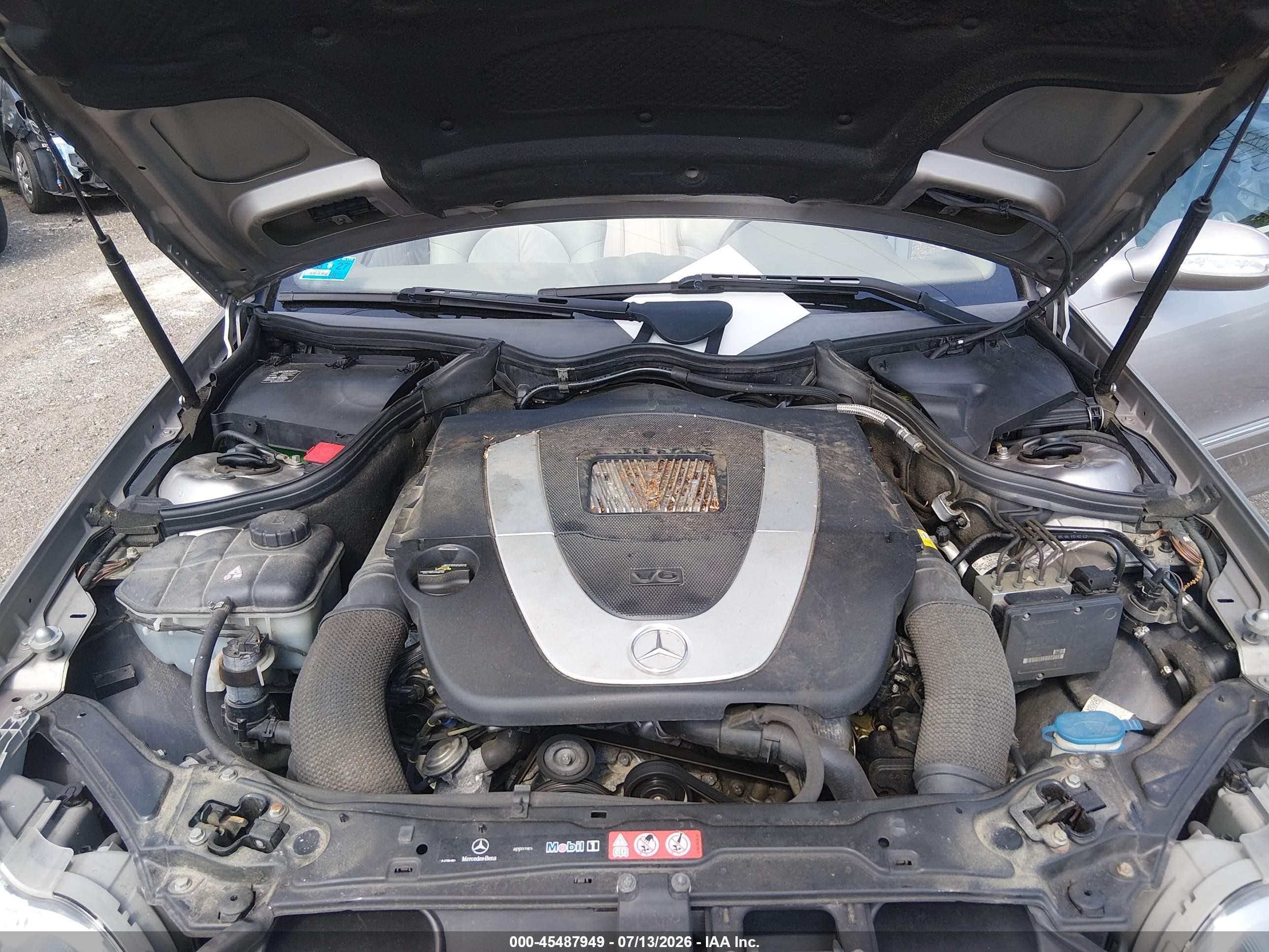 2007 Mercedes-benz Clk 350   Silver vin: WDBTK56F67F209636