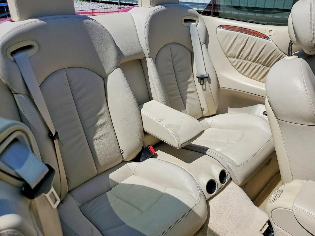 2006 Mercedes-benz Clk 350 Red vin: WDBTK56F76T073176