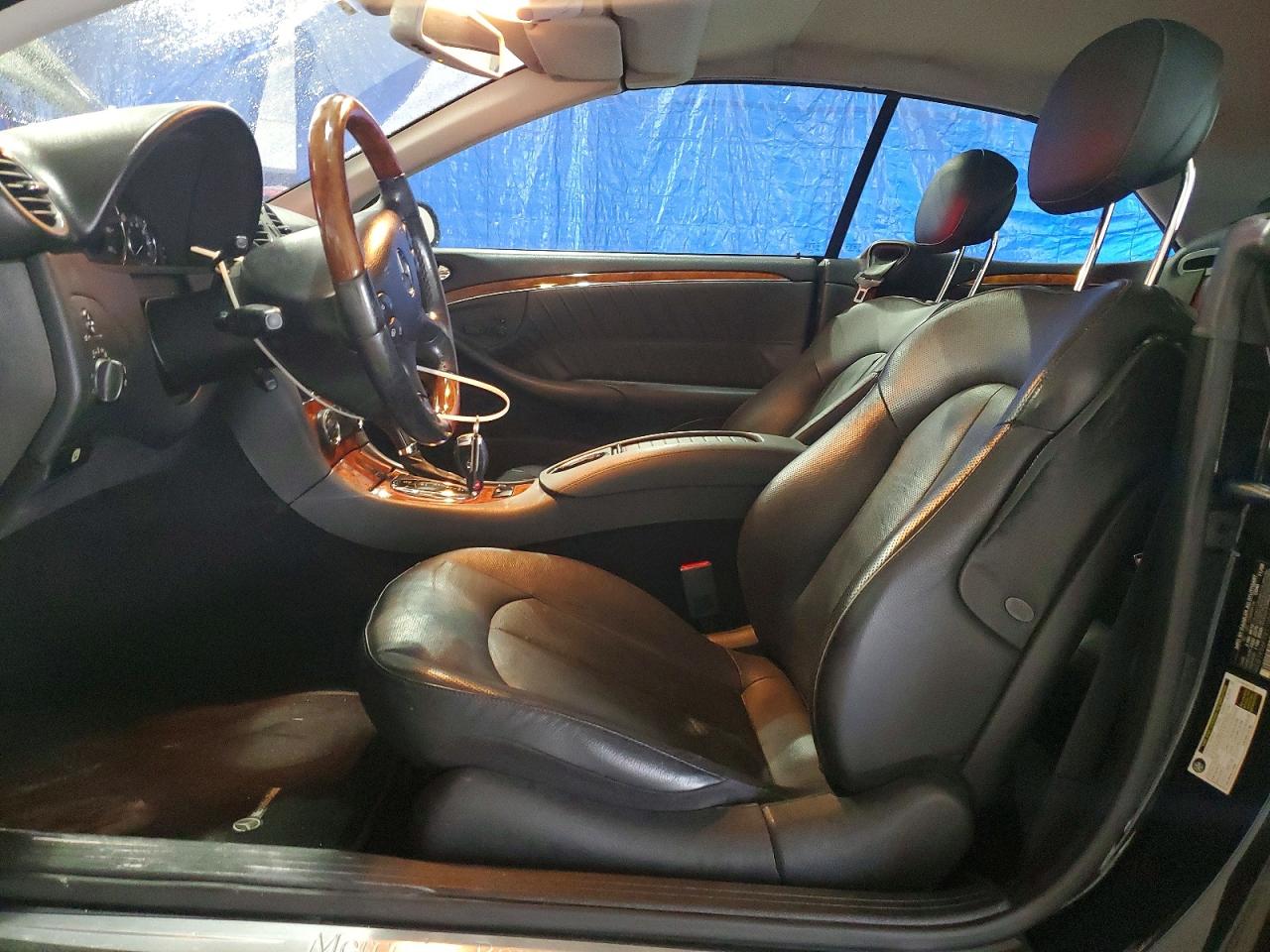 2009 Mercedes-benz Clk 350 Black vin: WDBTK56F79T105256