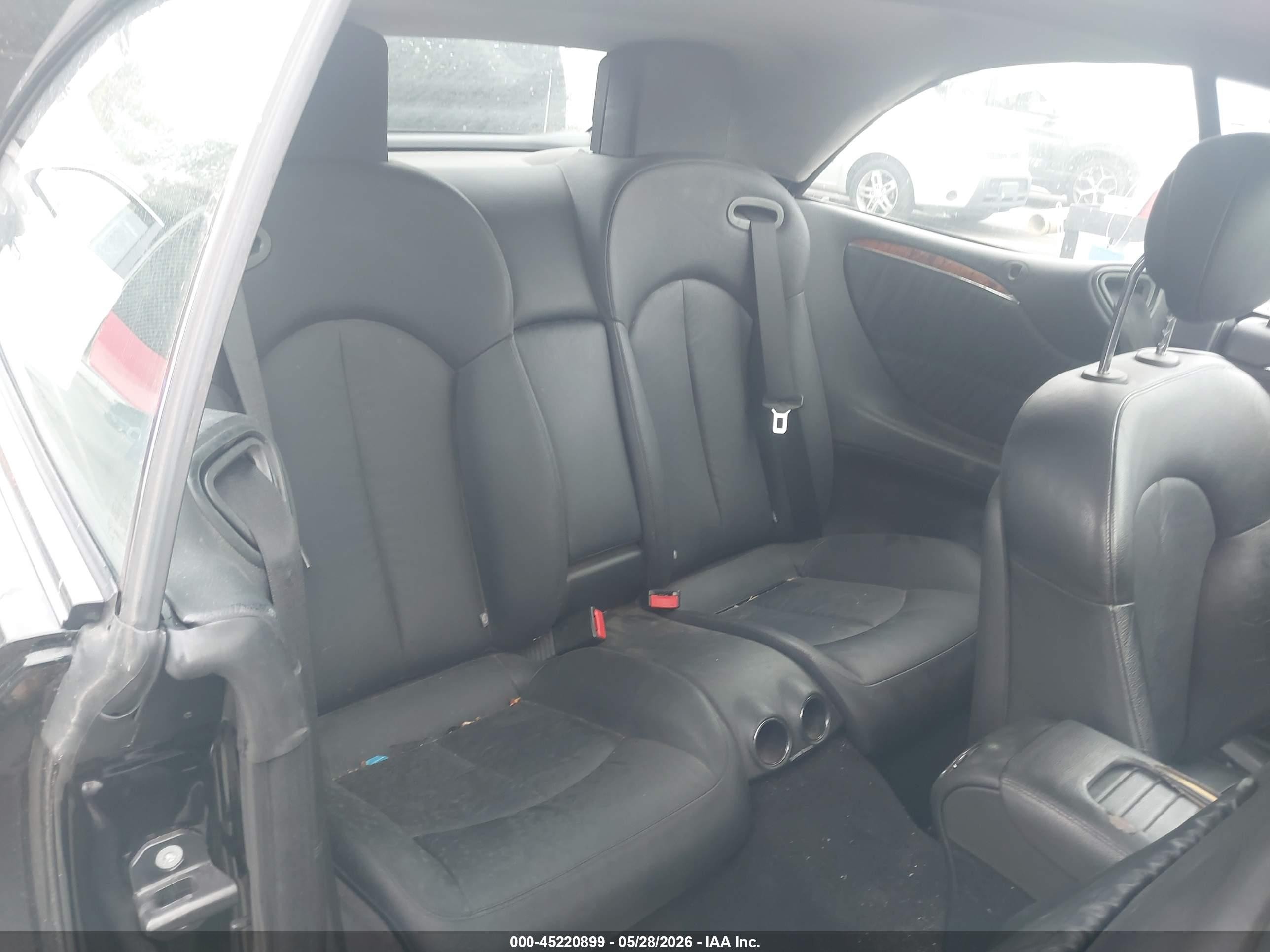 2008 Mercedes-benz Clk 350   Black vin: WDBTK56F88F256085