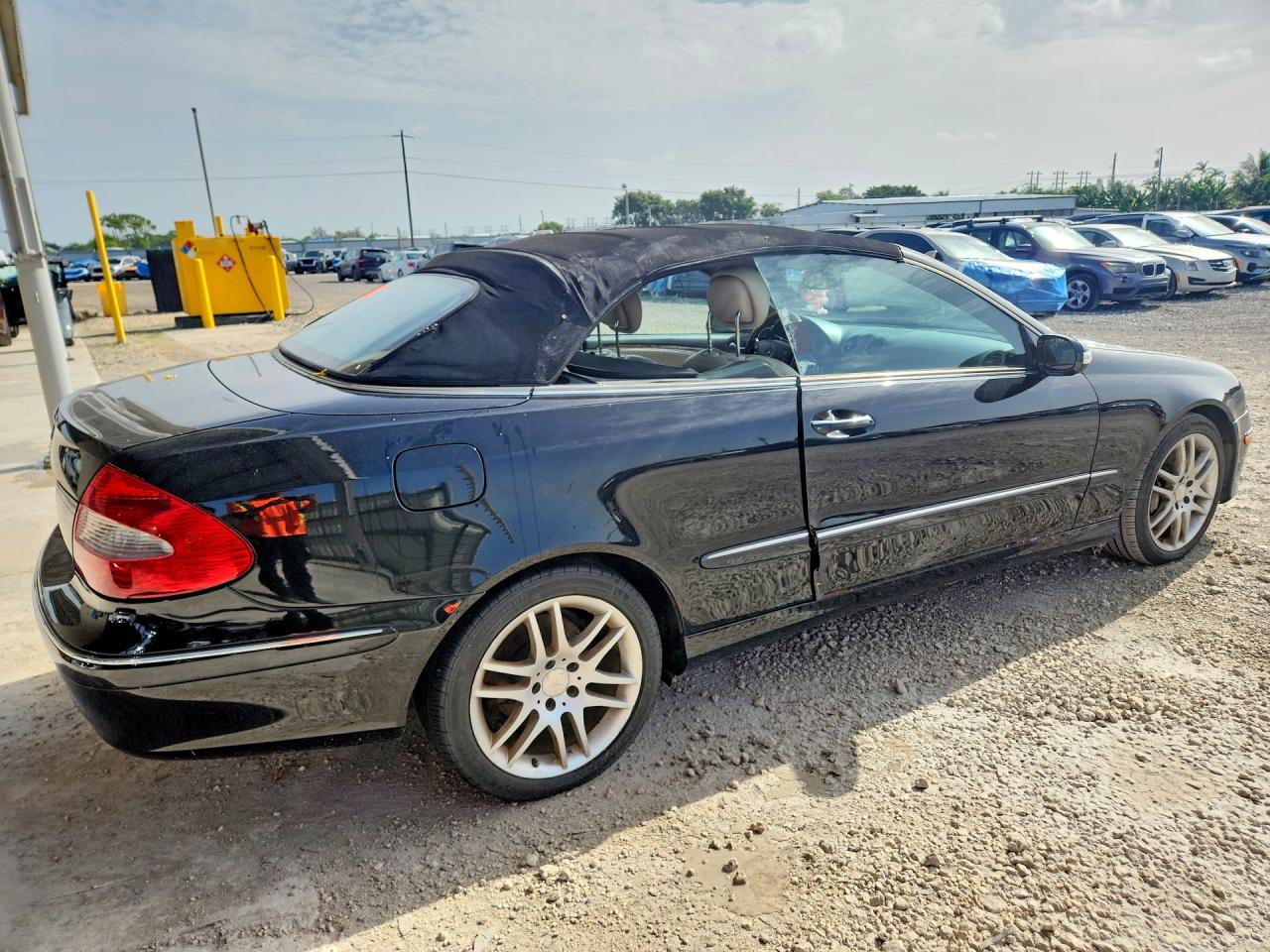 2009 Mercedes-benz Clk 350 Black vin: WDBTK56F89F266990