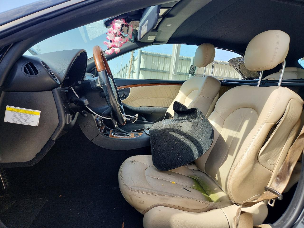 2009 Mercedes-benz Clk 350 Black vin: WDBTK56F89F266990