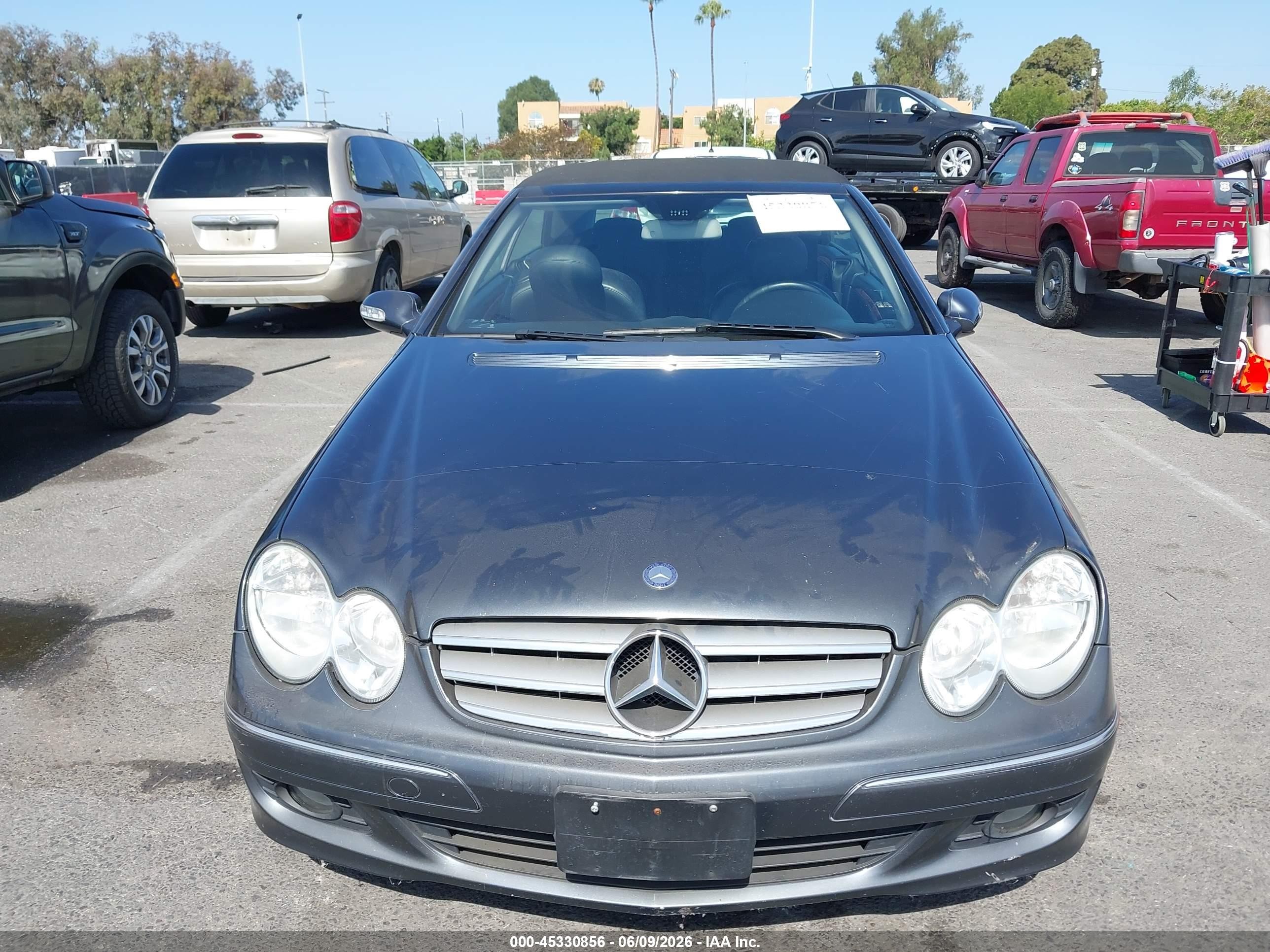 2009 Mercedes-benz Clk 350   Gray vin: WDBTK56F99T108465