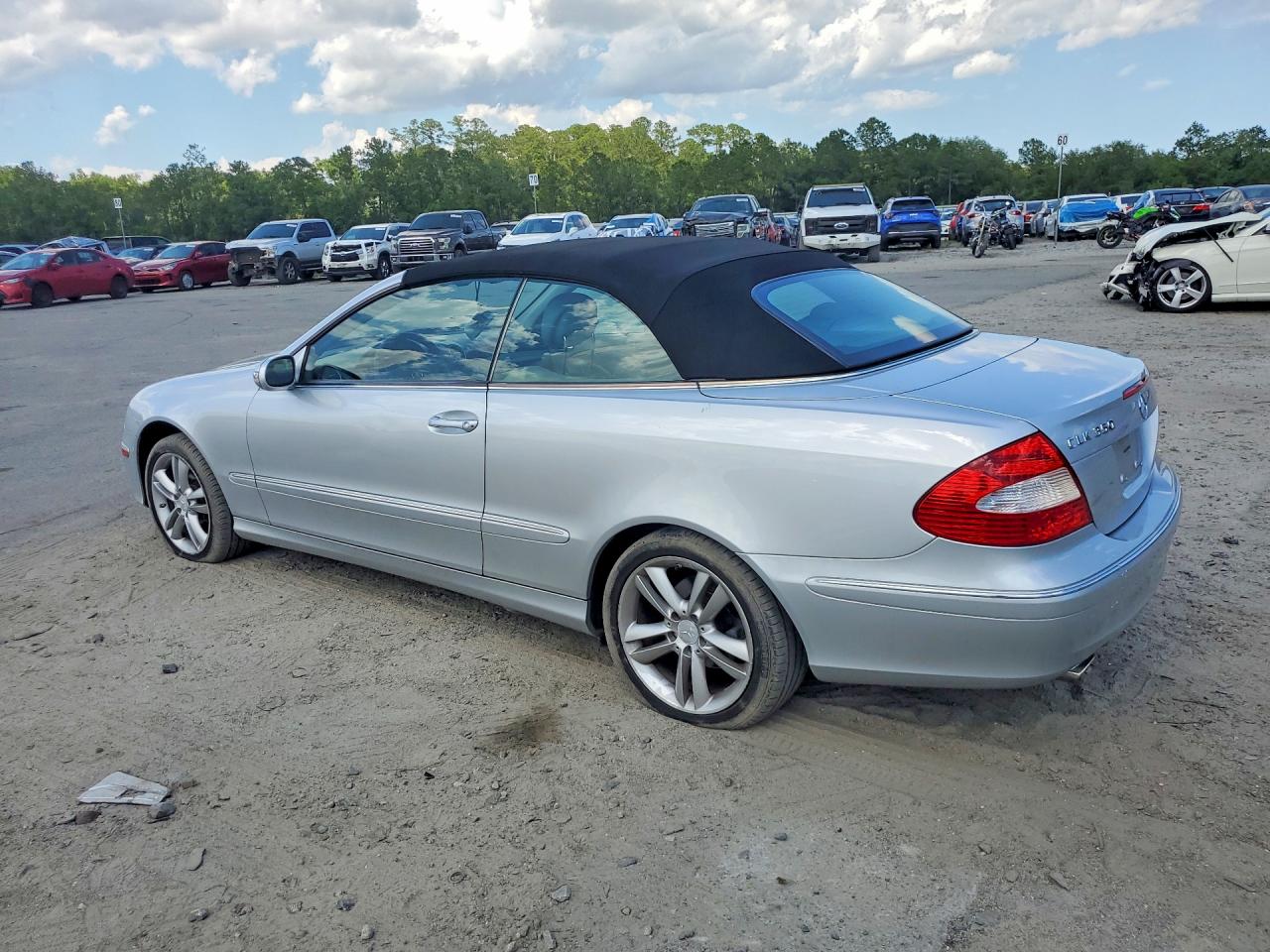 2009 Mercedes-benz Clk 350 Silver vin: WDBTK56F99T109602