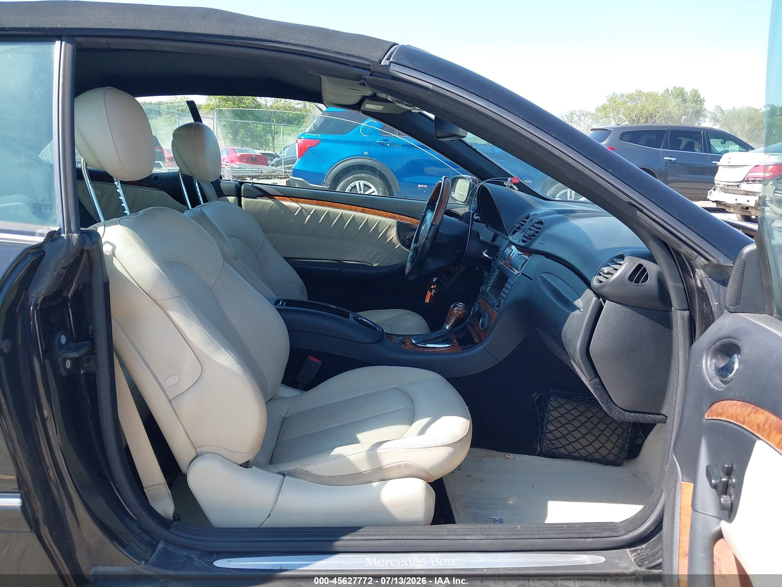 2008 Mercedes-benz Clk 350 Black vin: WDBTK56G08T089991