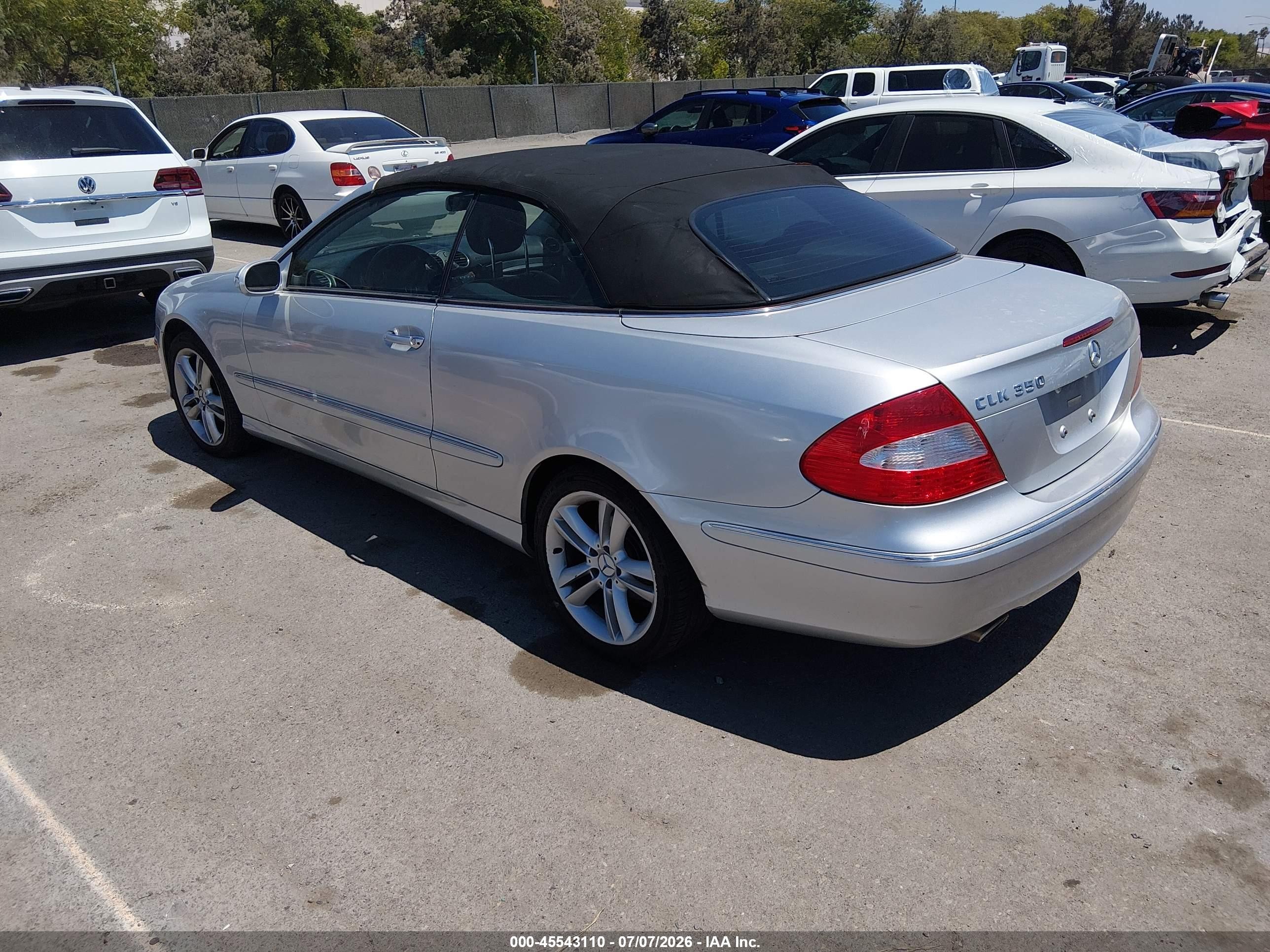 2006 Mercedes-benz Clk 350   Silver vin: WDBTK56G66T056118