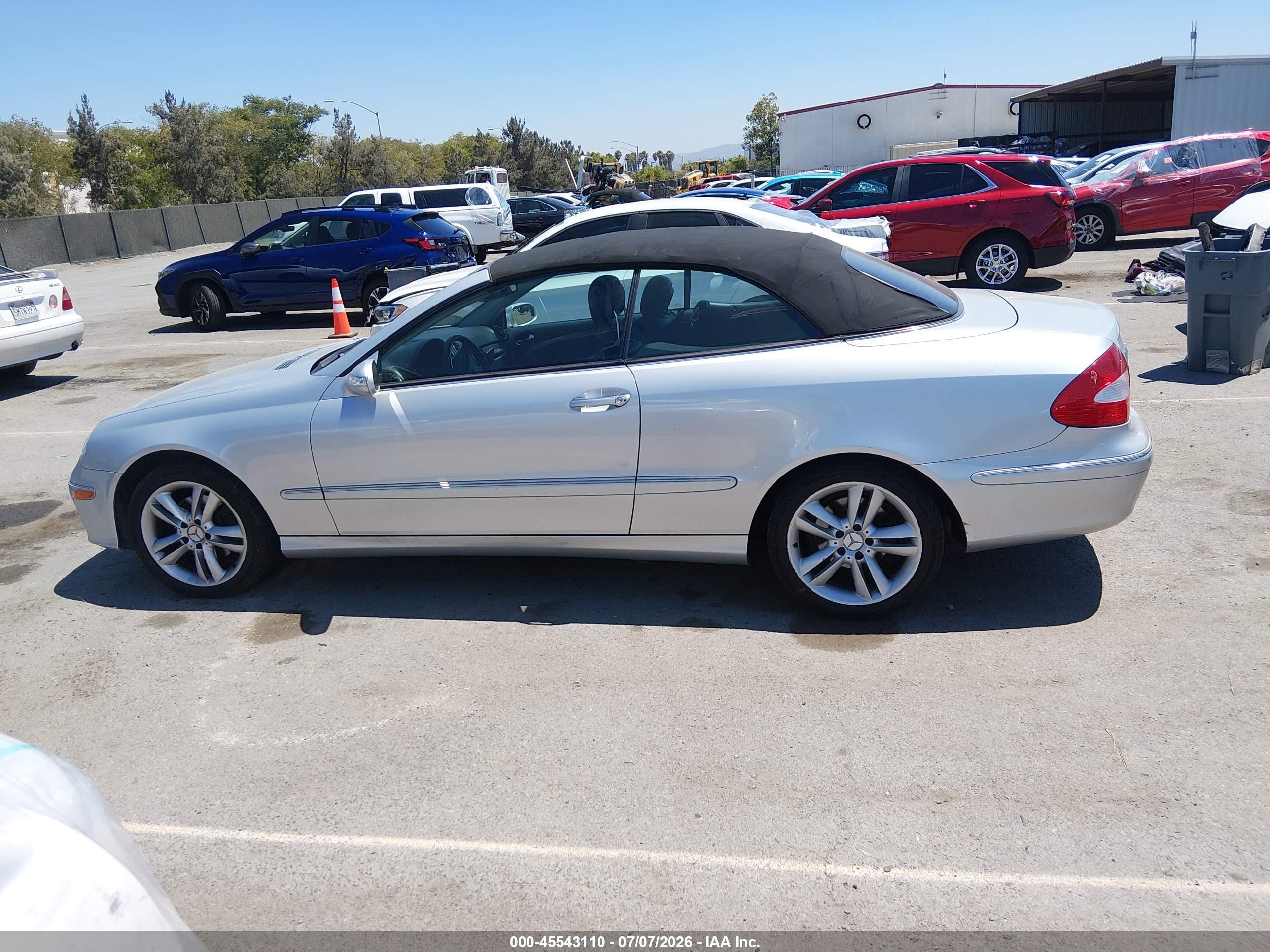 2006 Mercedes-benz Clk 350   Silver vin: WDBTK56G66T056118