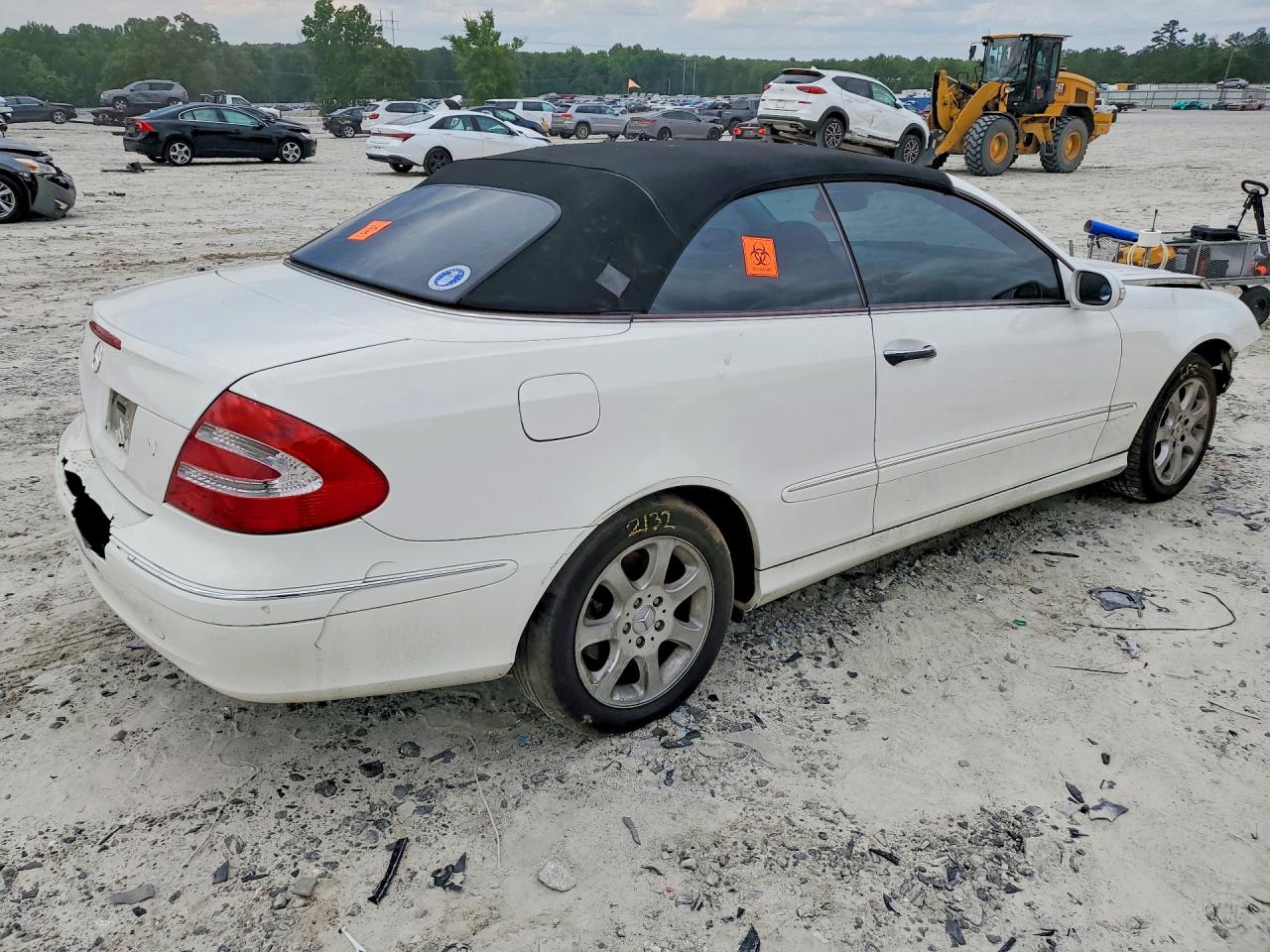 2004 Mercedes-benz Clk 320 White vin: WDBTK65G04T013964