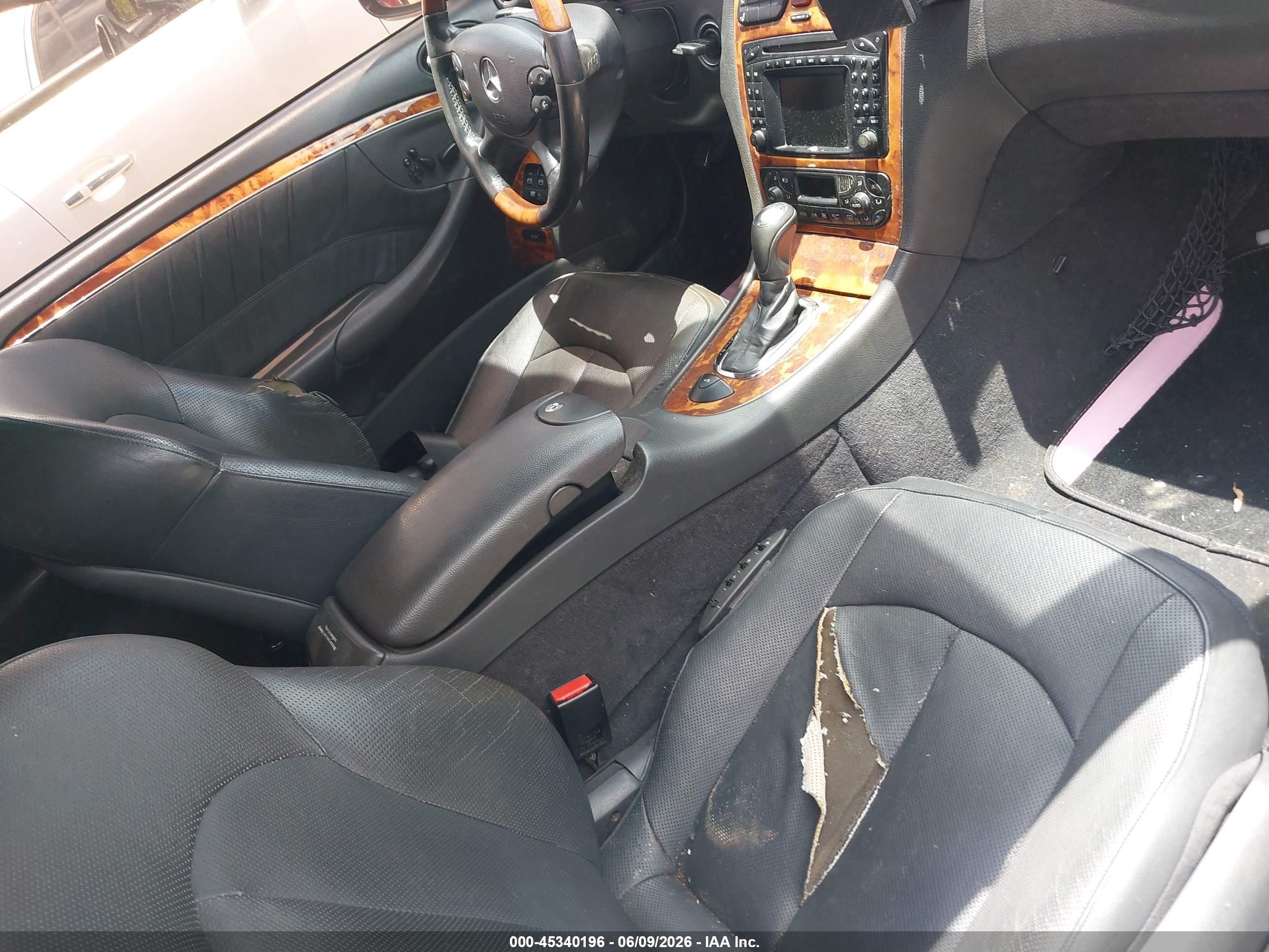 2004 Mercedes-benz Clk 320   Черный vin: WDBTK65G04T030702