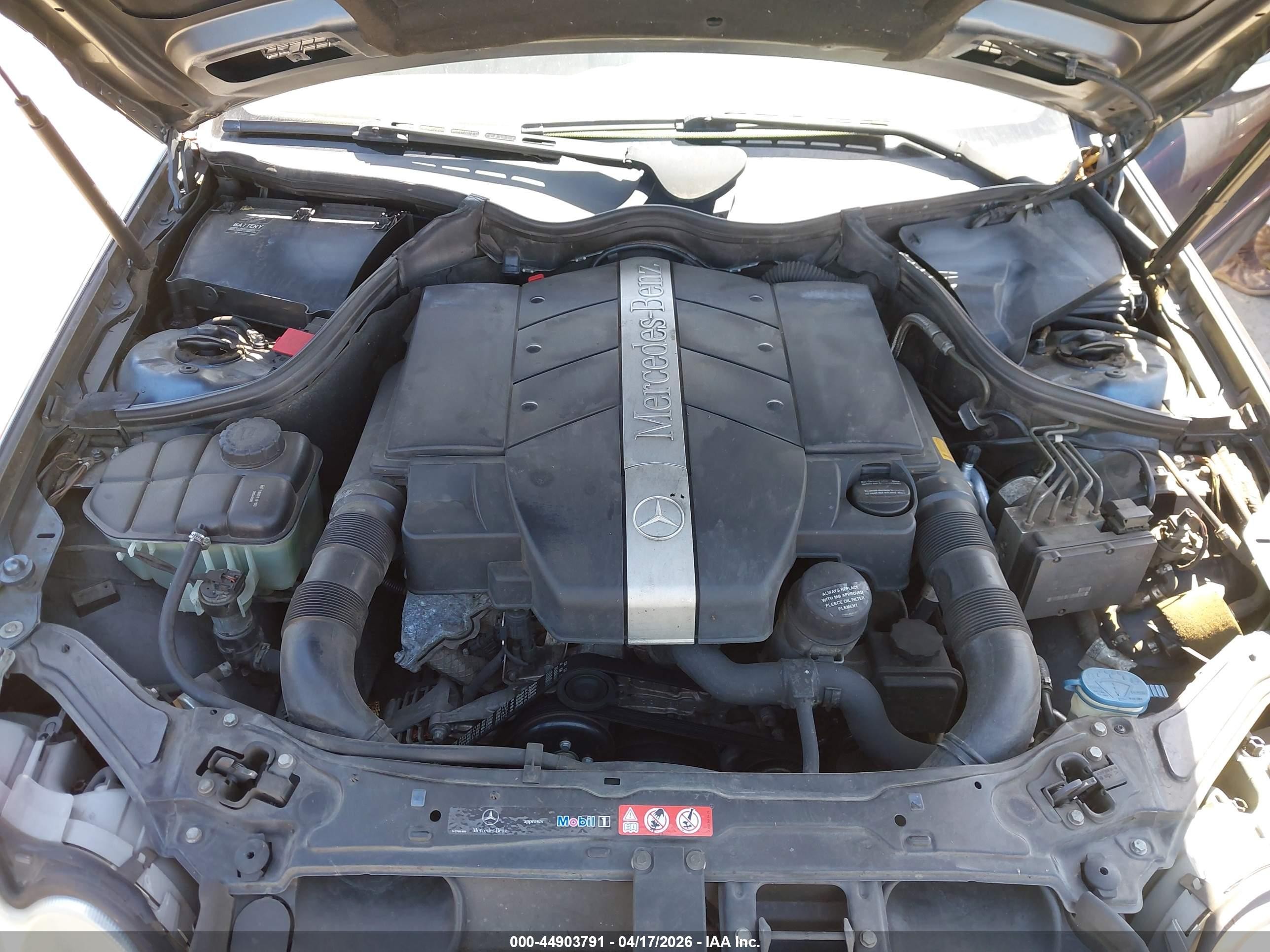 2005 Mercedes-benz Clk 320   Light Blue vin: WDBTK65G05T049283