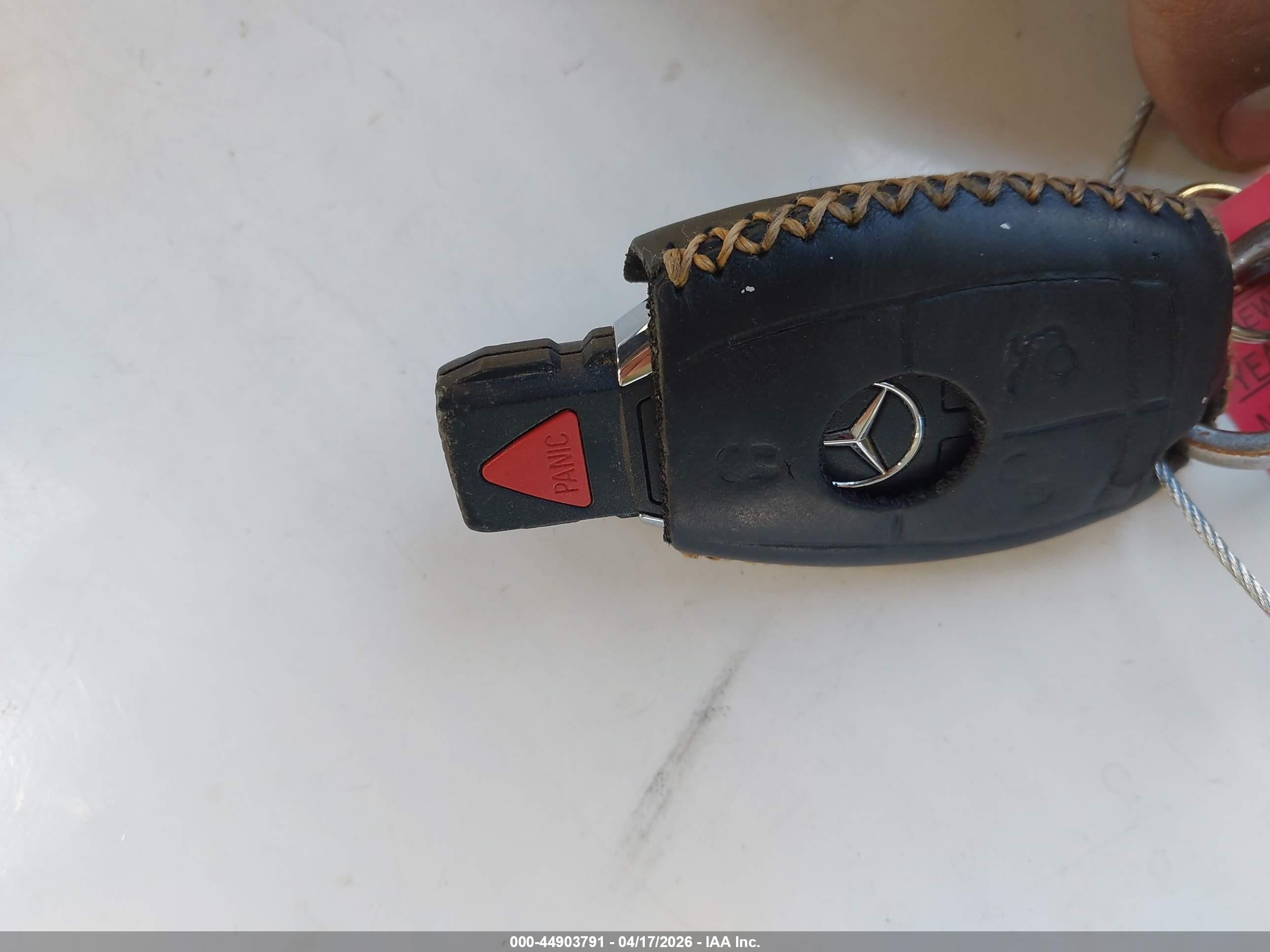 2005 Mercedes-benz Clk 320   Light Blue vin: WDBTK65G05T049283