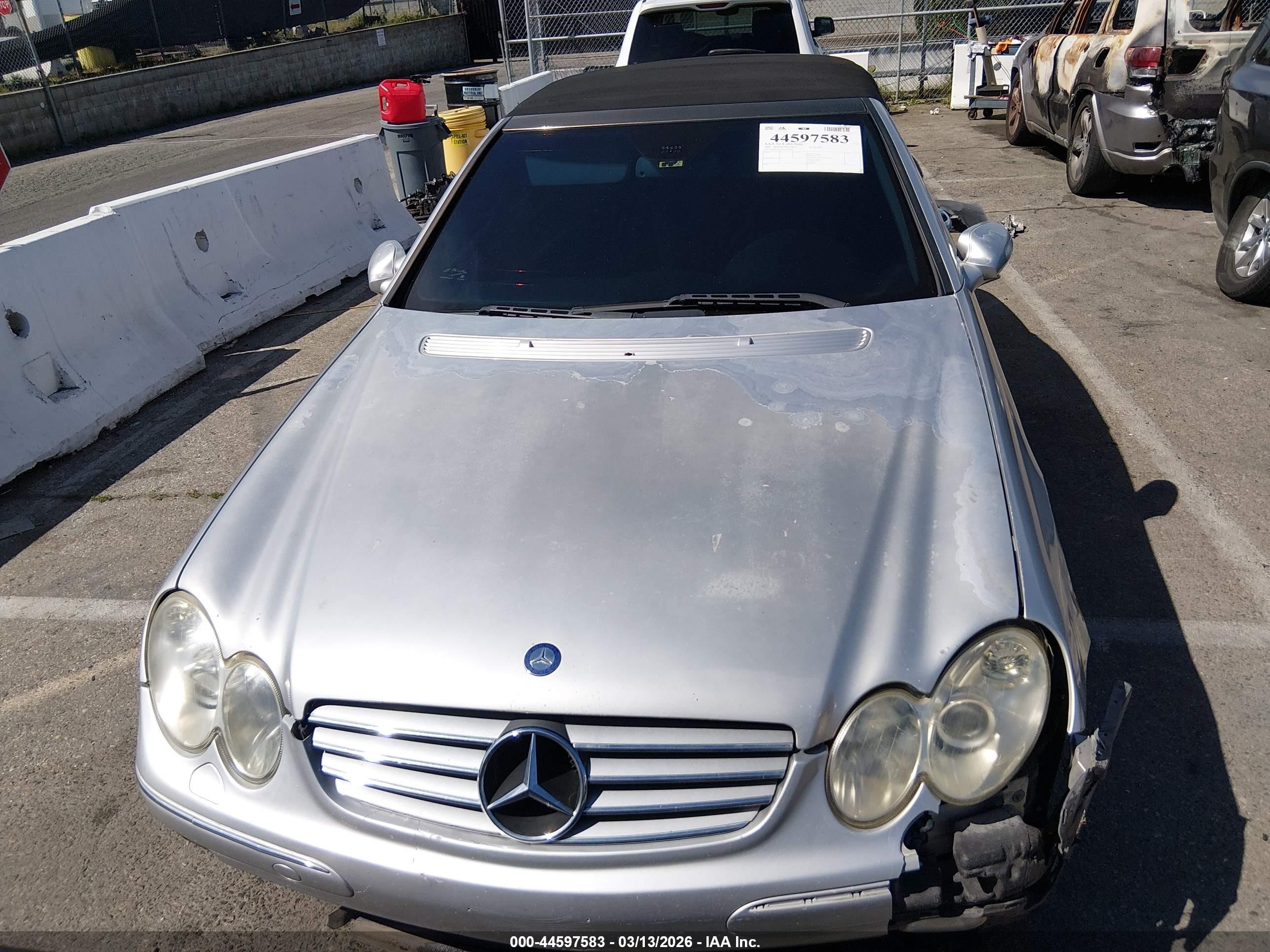 2004 Mercedes-benz Clk 320   Silver vin: WDBTK65G14T013939