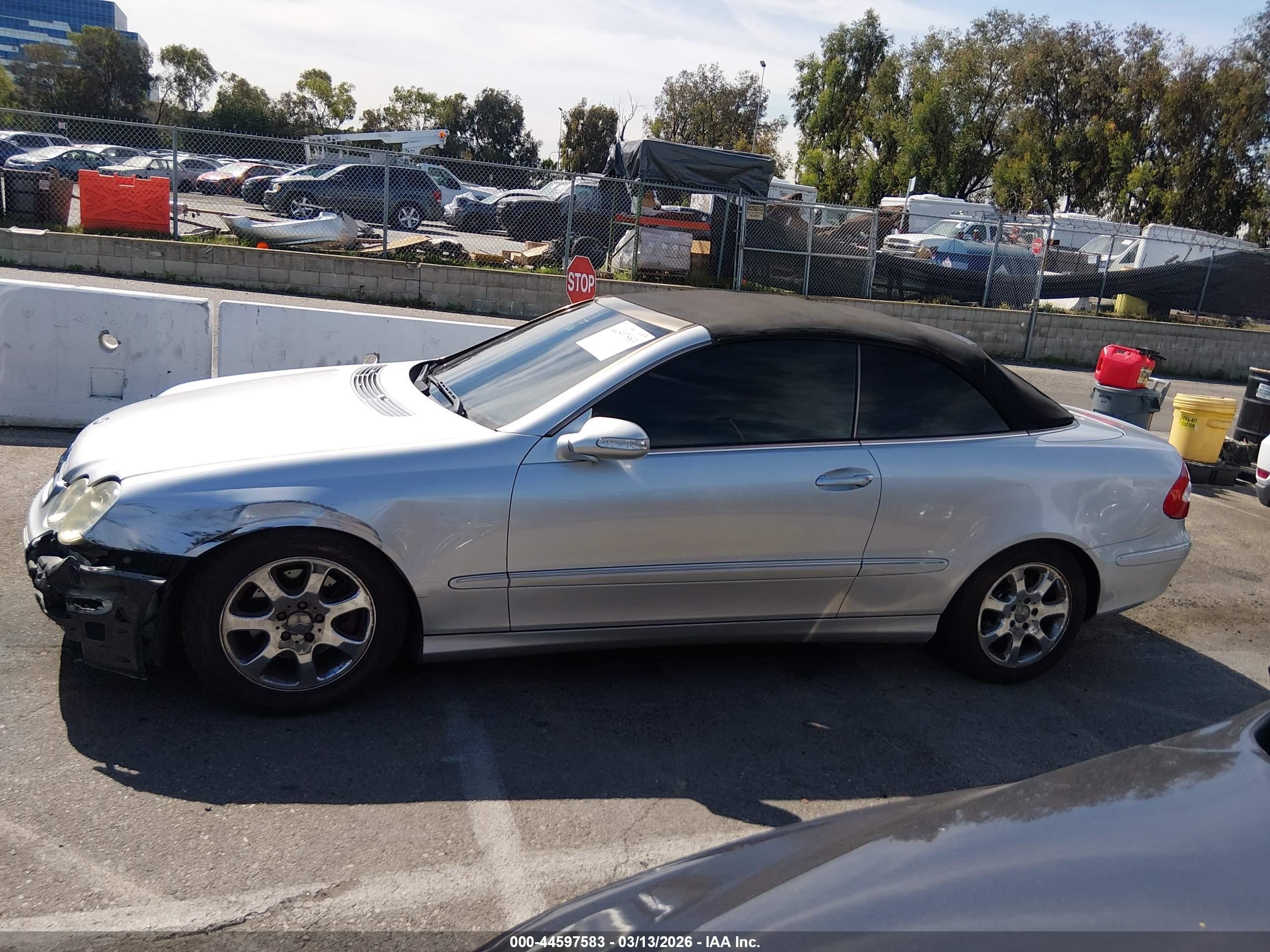 2004 Mercedes-benz Clk 320   Silver vin: WDBTK65G14T013939
