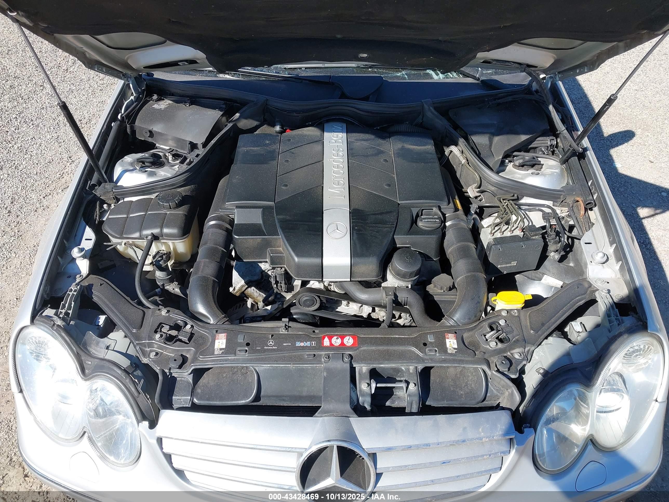 2004 Mercedes-benz Clk 320   Silver vin: WDBTK65G14T026805