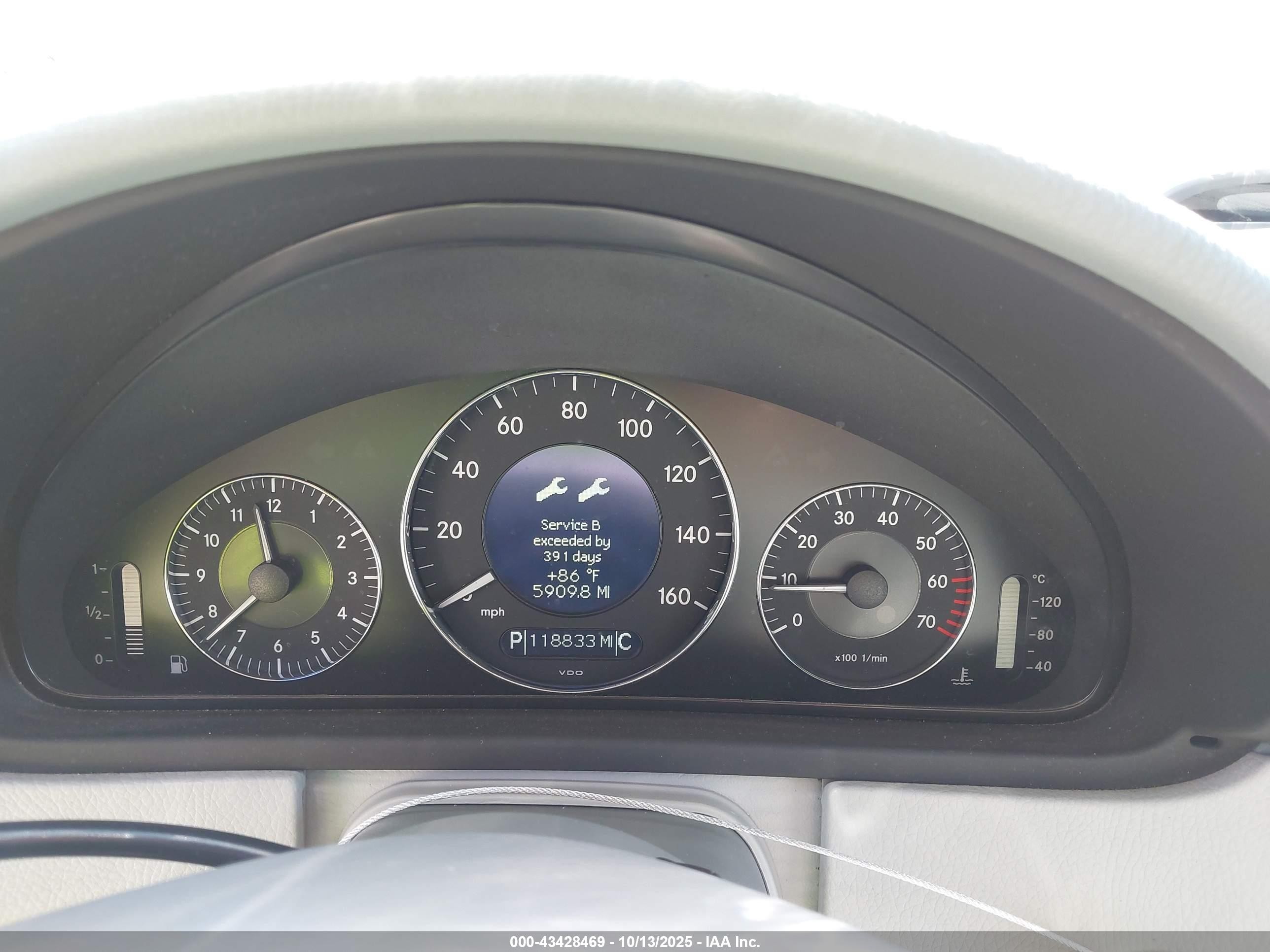 2004 Mercedes-benz Clk 320   Silver vin: WDBTK65G14T026805