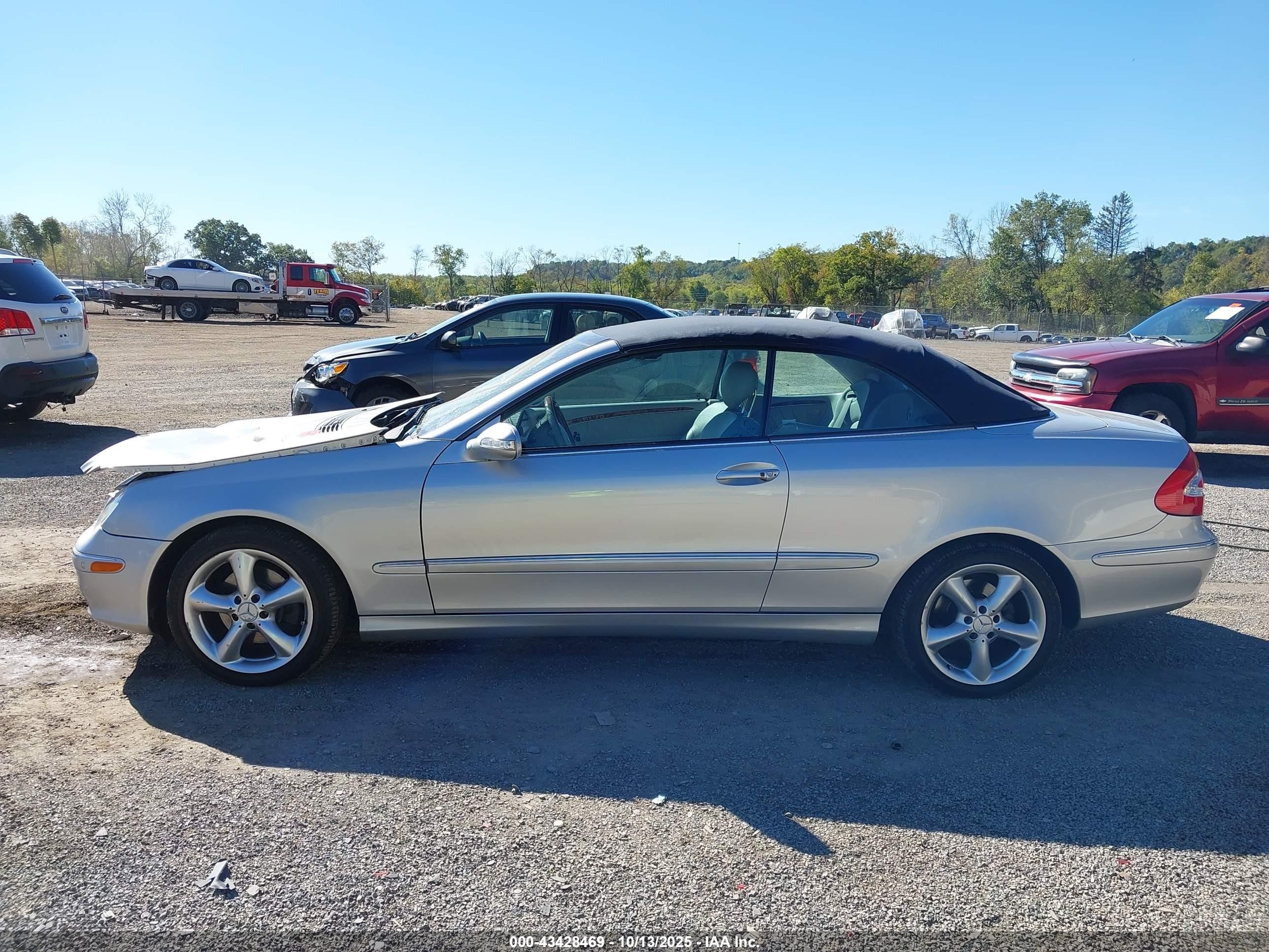 2004 Mercedes-benz Clk 320   Silver vin: WDBTK65G14T026805