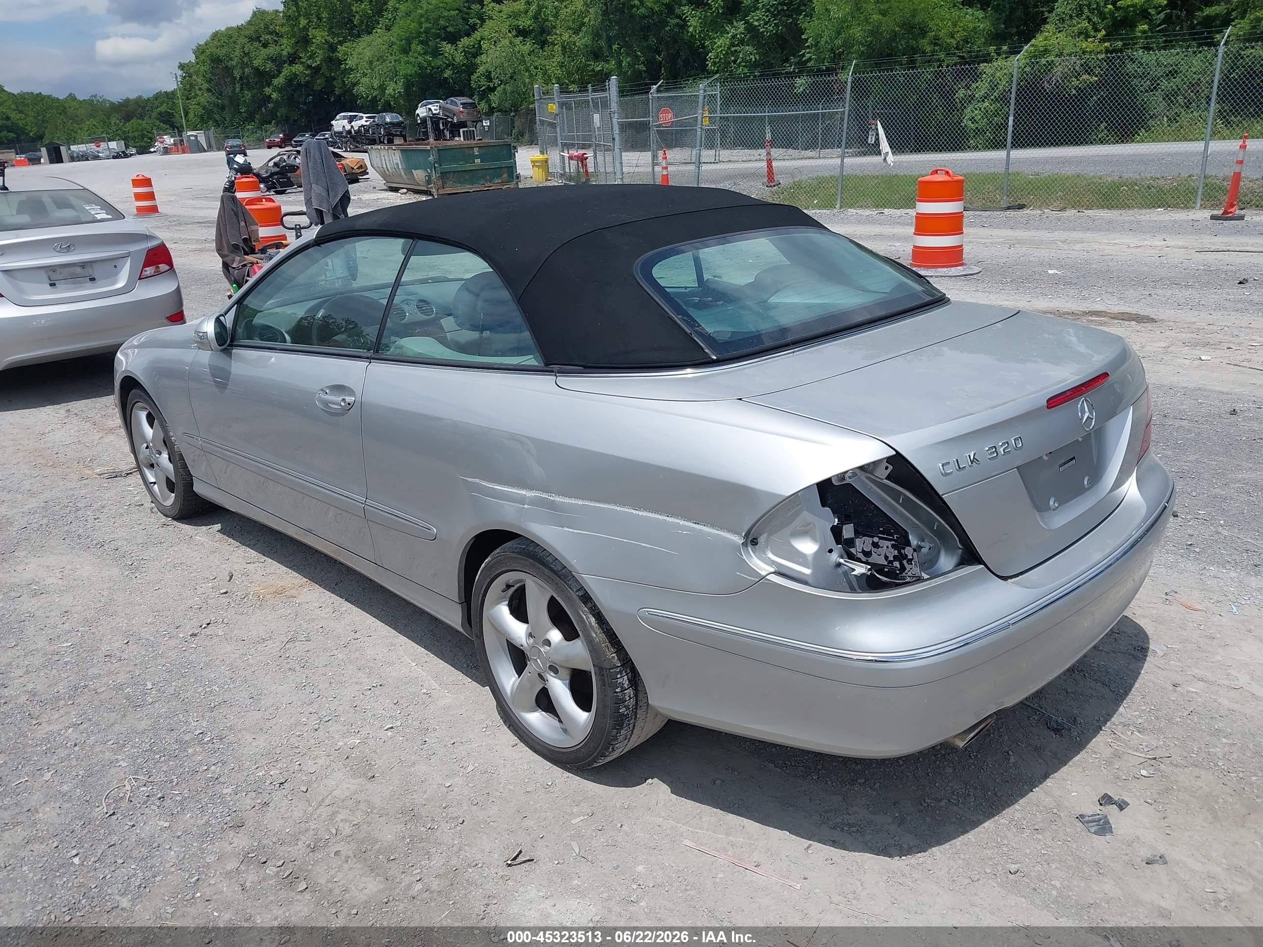 2005 Mercedes-benz Clk 320   Серебряный vin: WDBTK65G15T041726