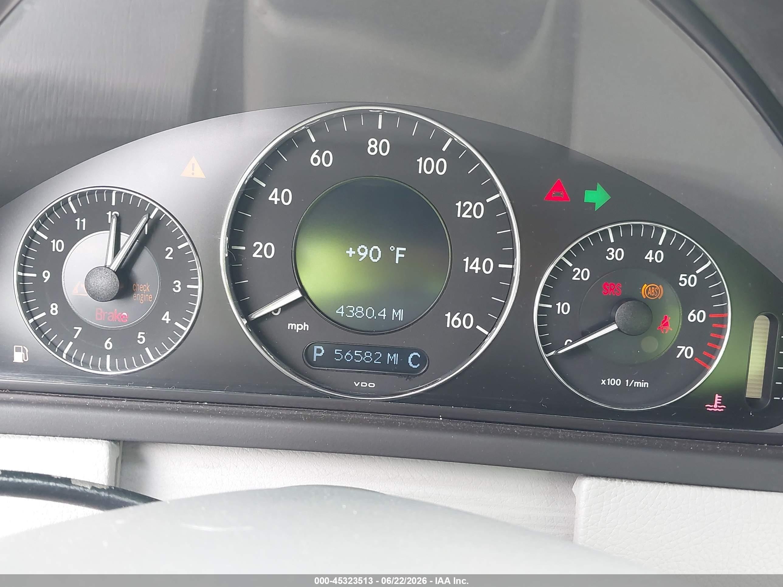 2005 Mercedes-benz Clk 320   Серебряный vin: WDBTK65G15T041726