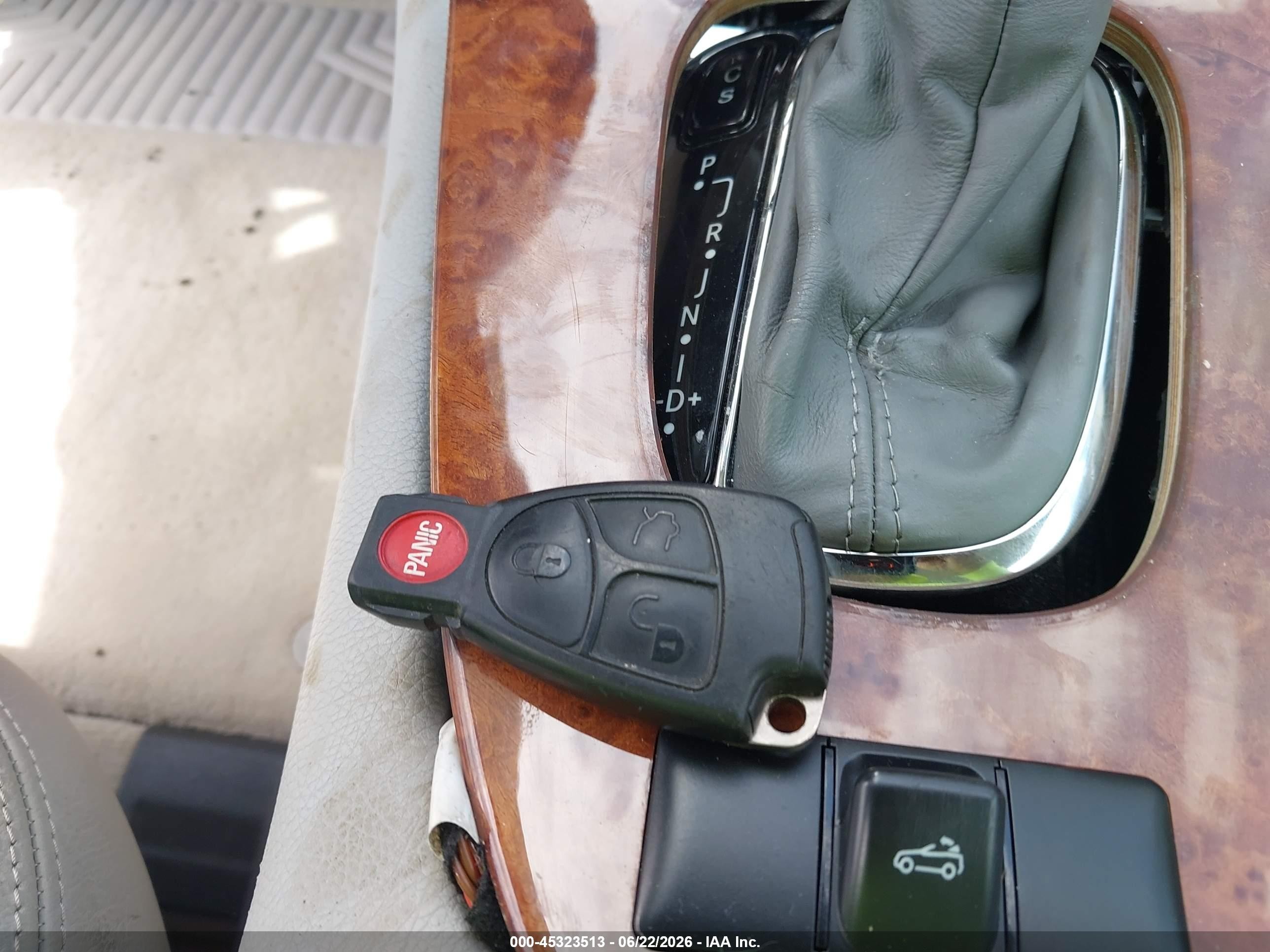 2005 Mercedes-benz Clk 320   Серебряный vin: WDBTK65G15T041726