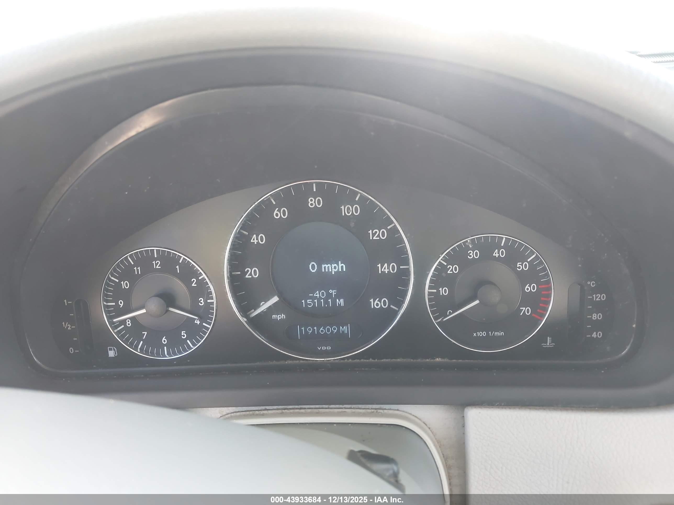 2005 Mercedes-benz Clk 320   Серебряный vin: WDBTK65G15T046909