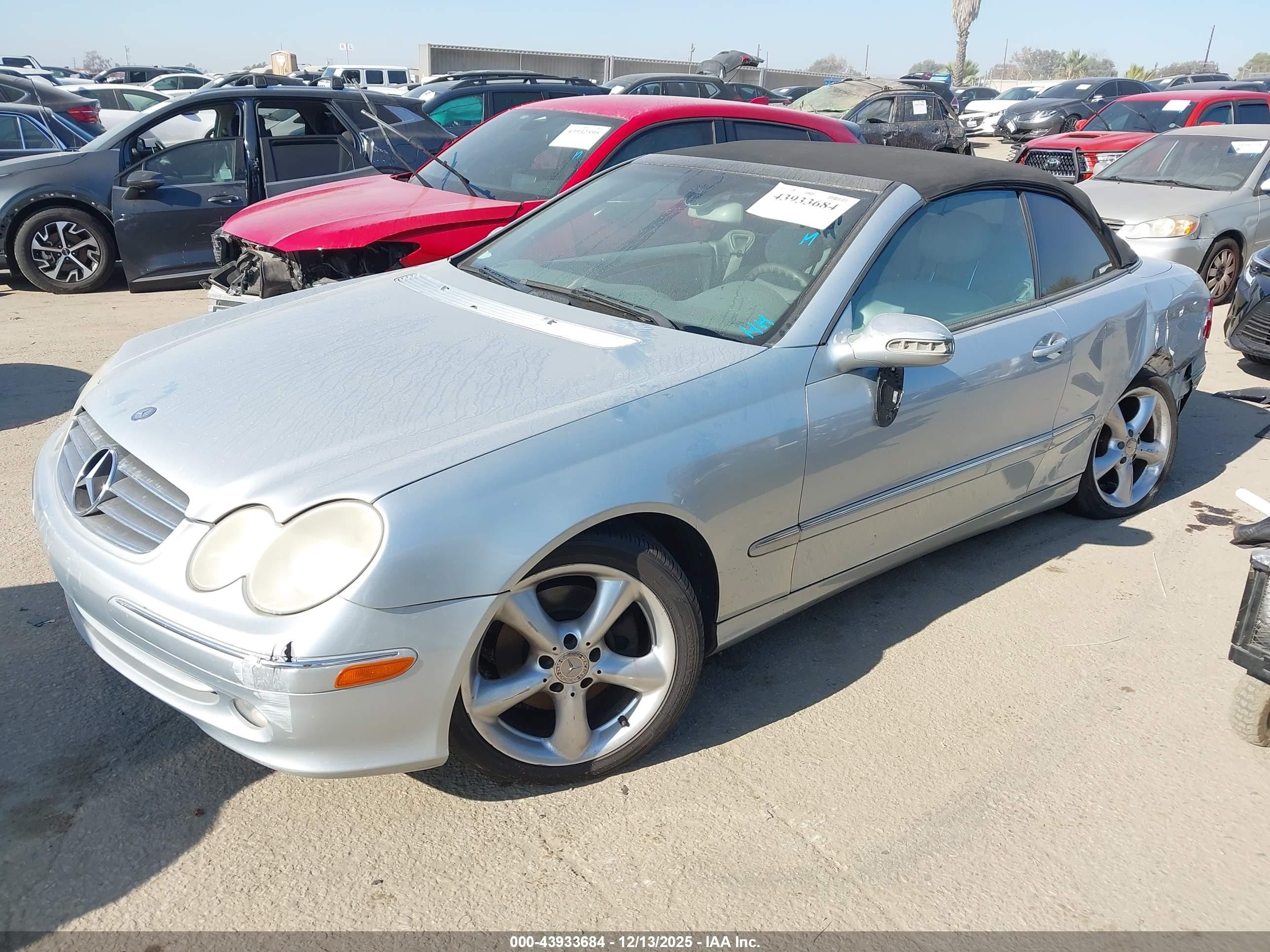 2005 Mercedes-benz Clk 320   Серебряный vin: WDBTK65G15T046909
