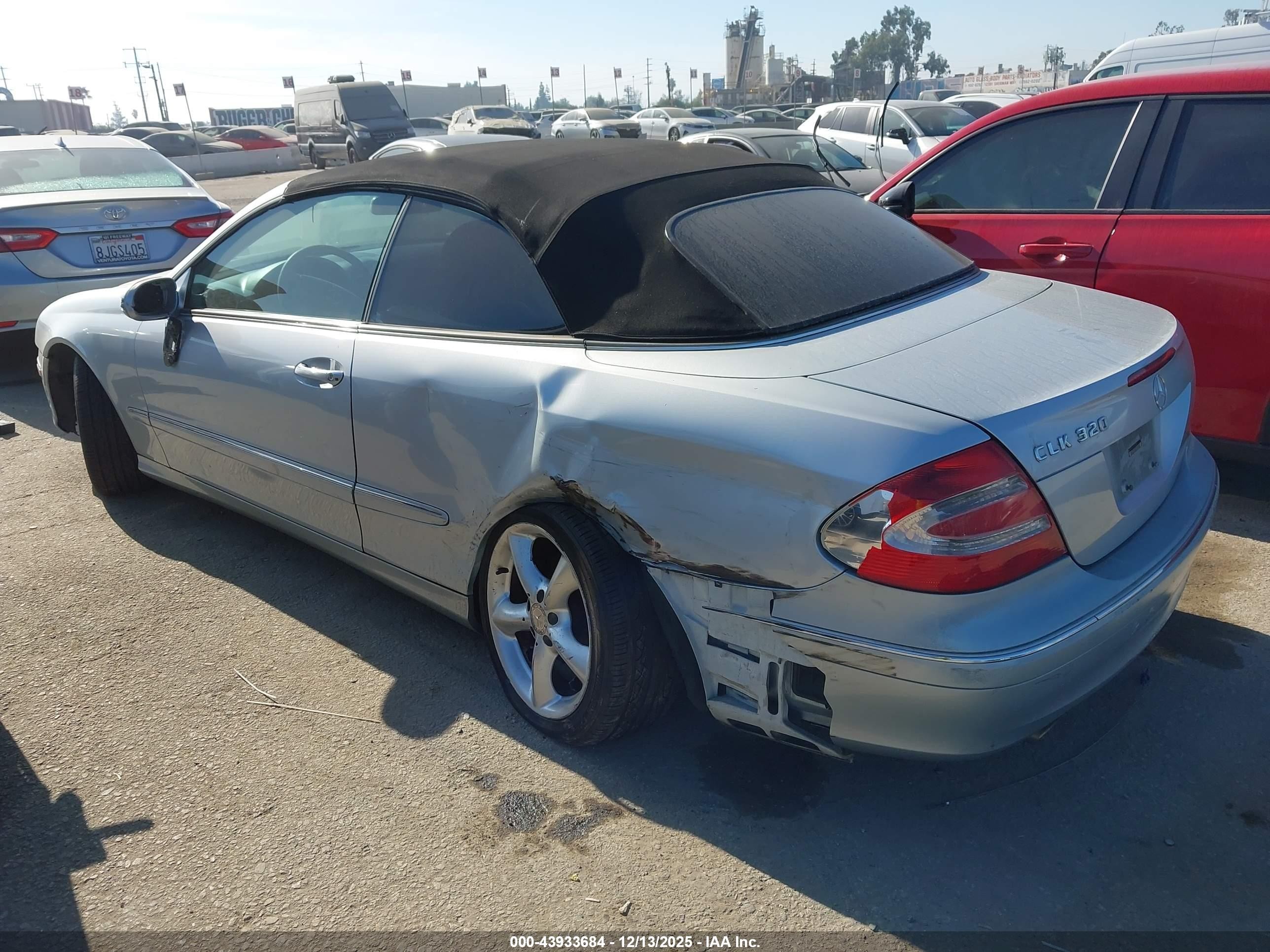 2005 Mercedes-benz Clk 320   Серебряный vin: WDBTK65G15T046909