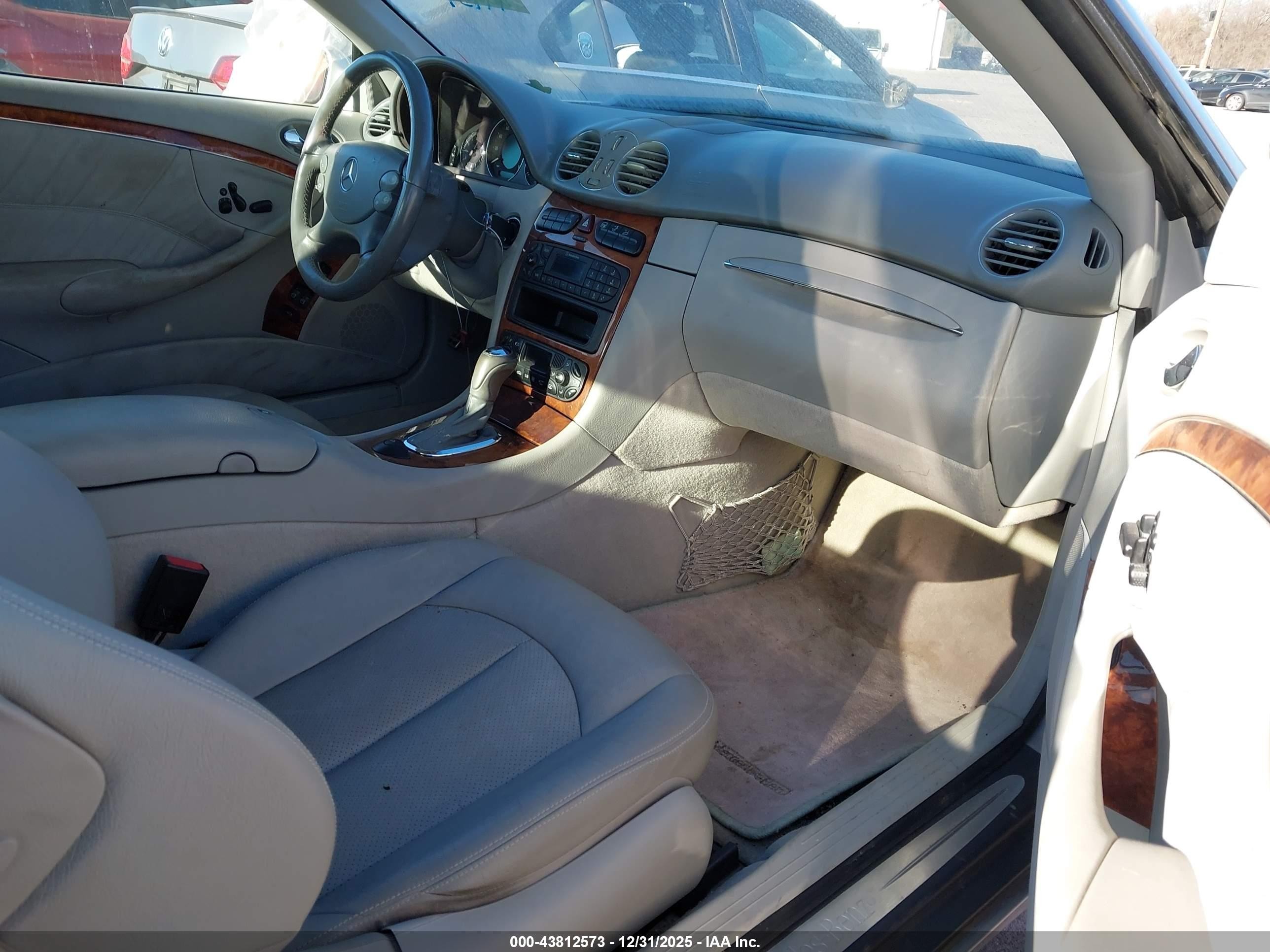 2004 Mercedes-benz Clk 320   Gray vin: WDBTK65G24T024755
