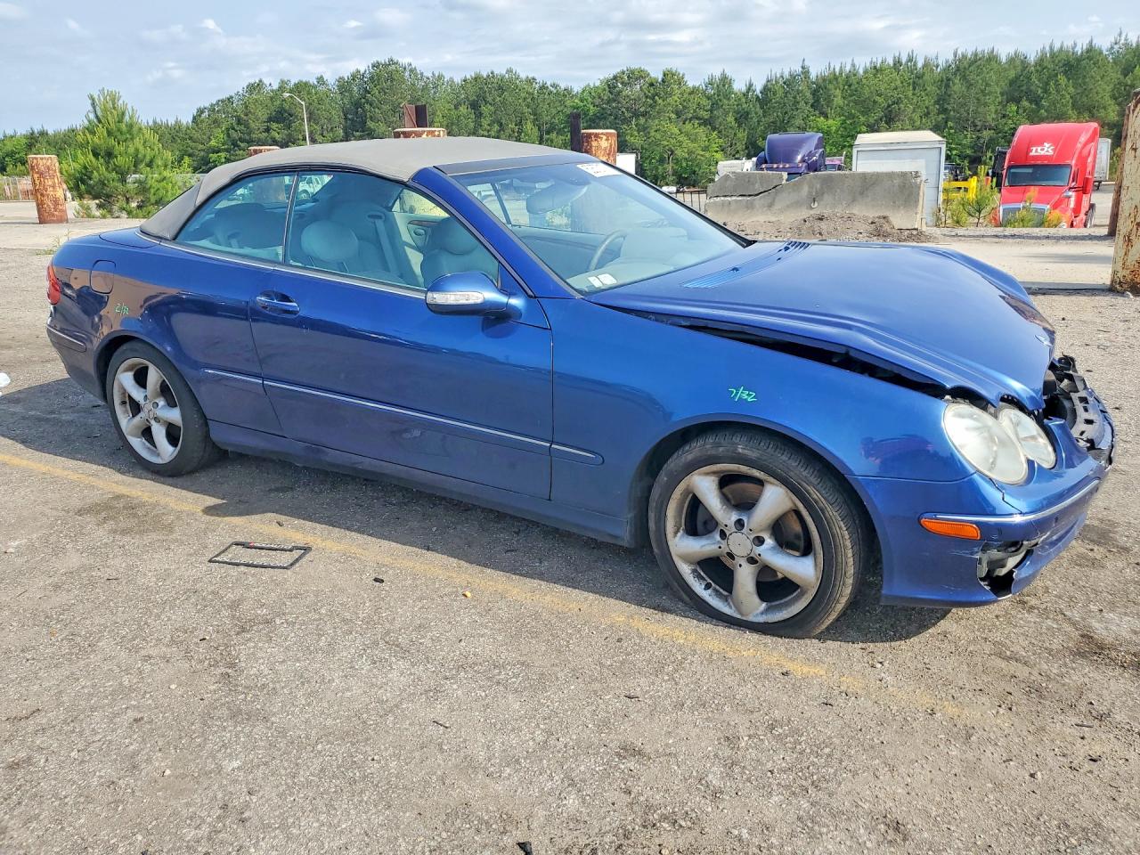 2005 Mercedes-benz Clk 320 Blue vin: WDBTK65G25T037894