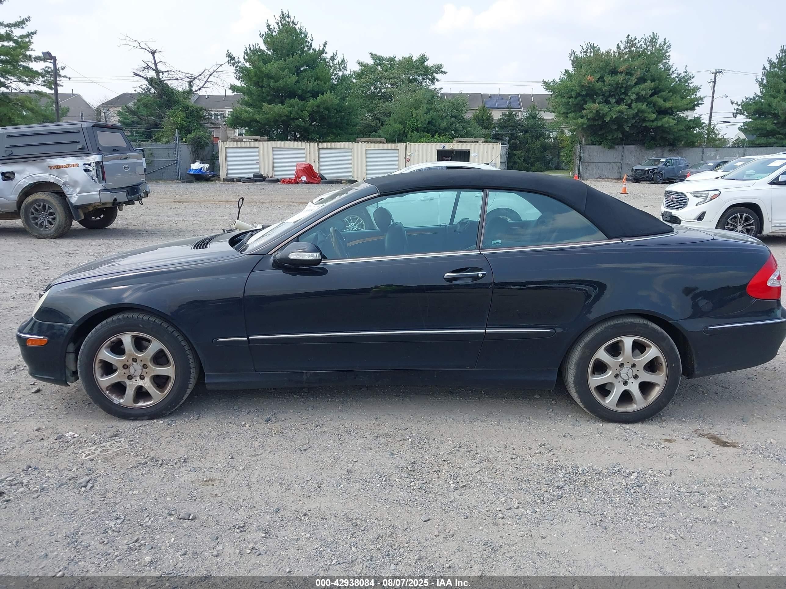 2004 Mercedes-benz Clk 320   Черный vin: WDBTK65G34T012775