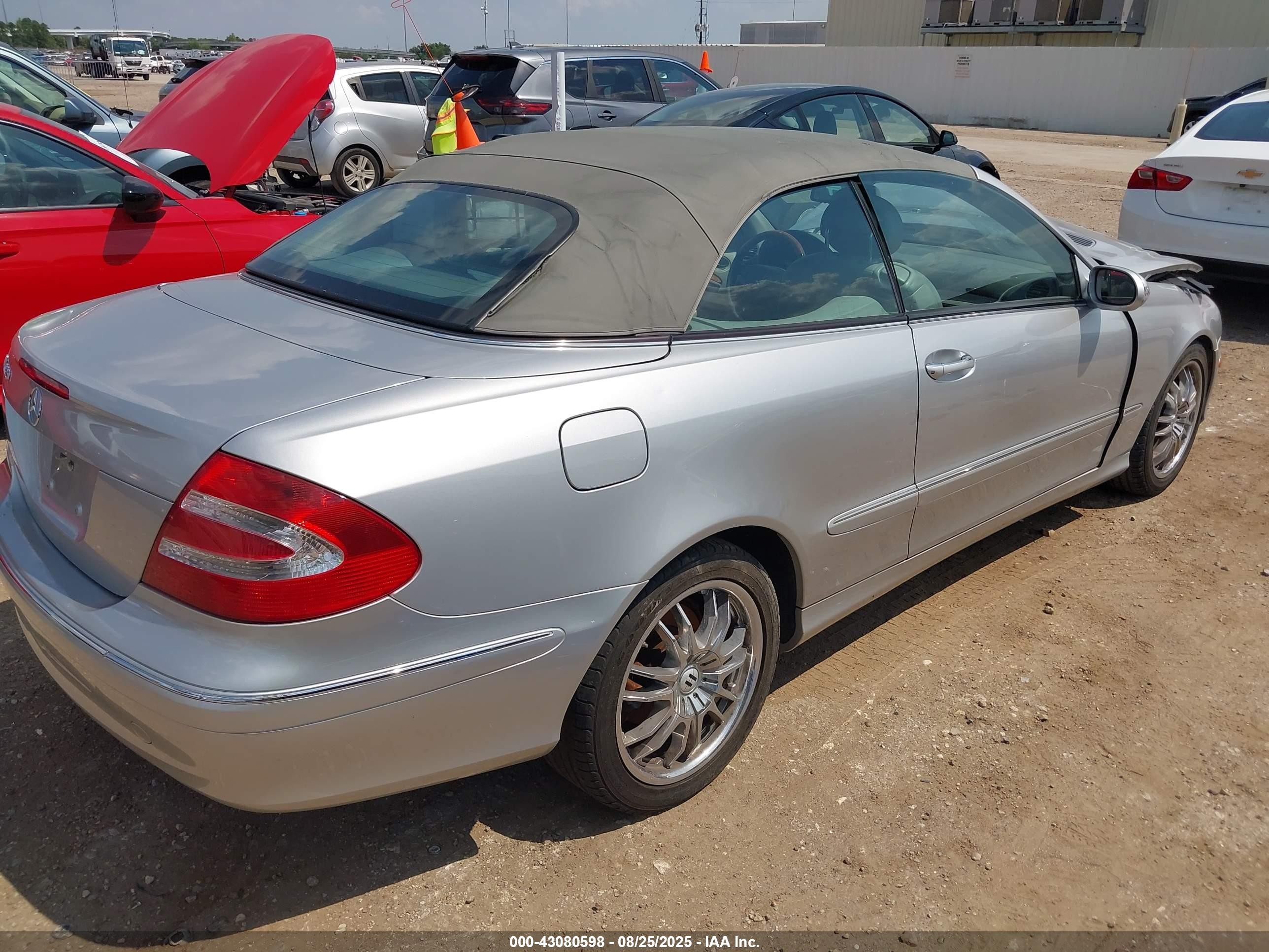 2005 Mercedes-benz Clk 320   Gray vin: WDBTK65G35T041775