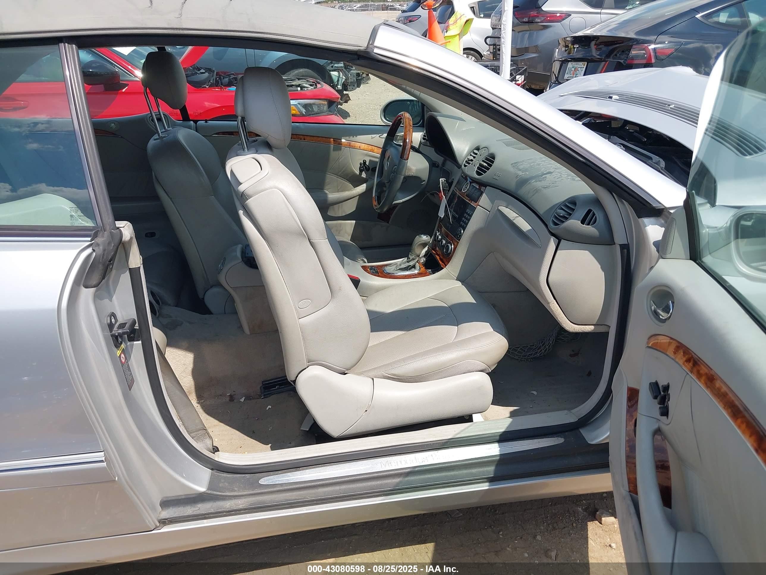 2005 Mercedes-benz Clk 320   Gray vin: WDBTK65G35T041775