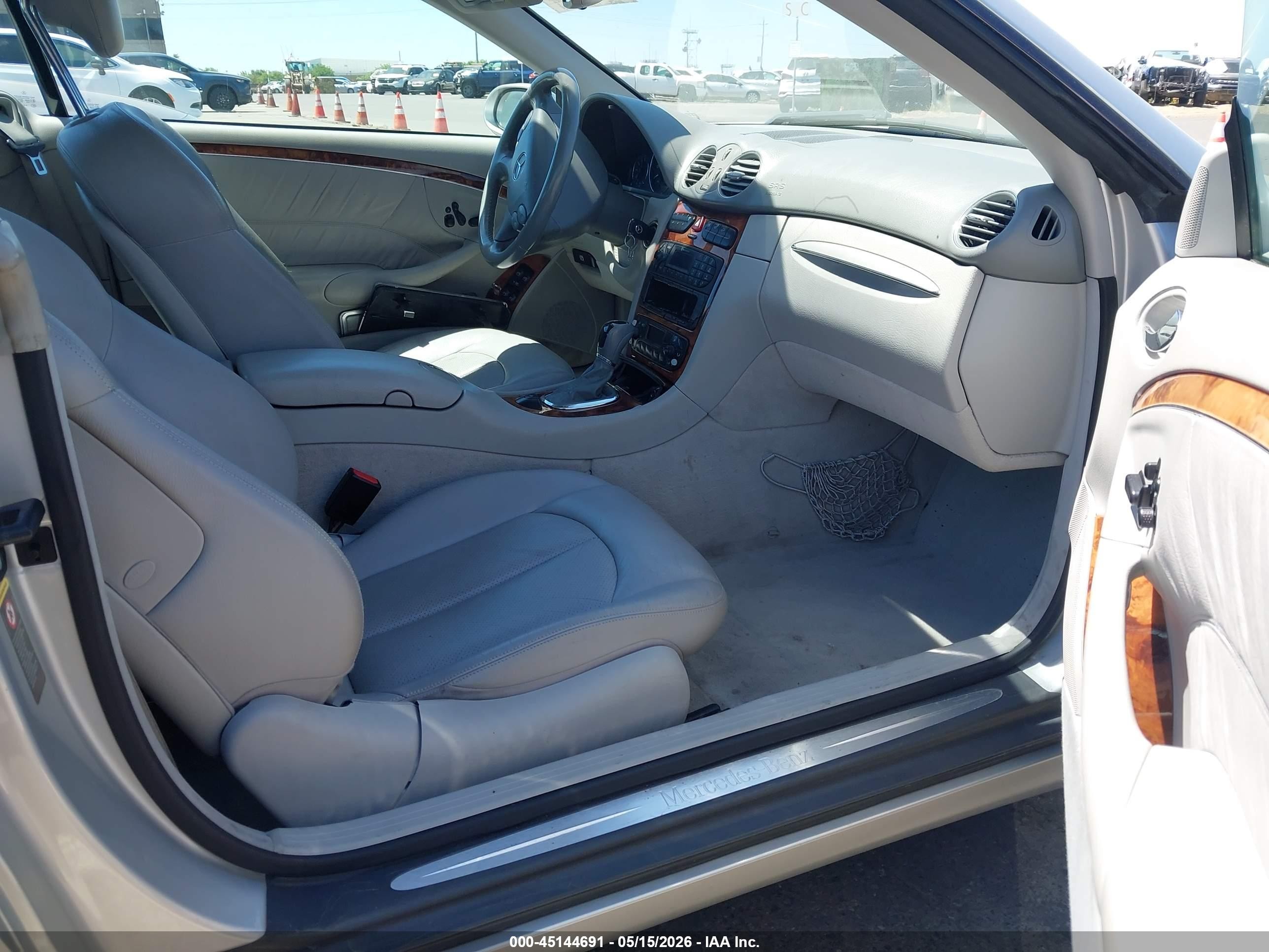2004 Mercedes-benz Clk 320   Silver vin: WDBTK65G44T021632