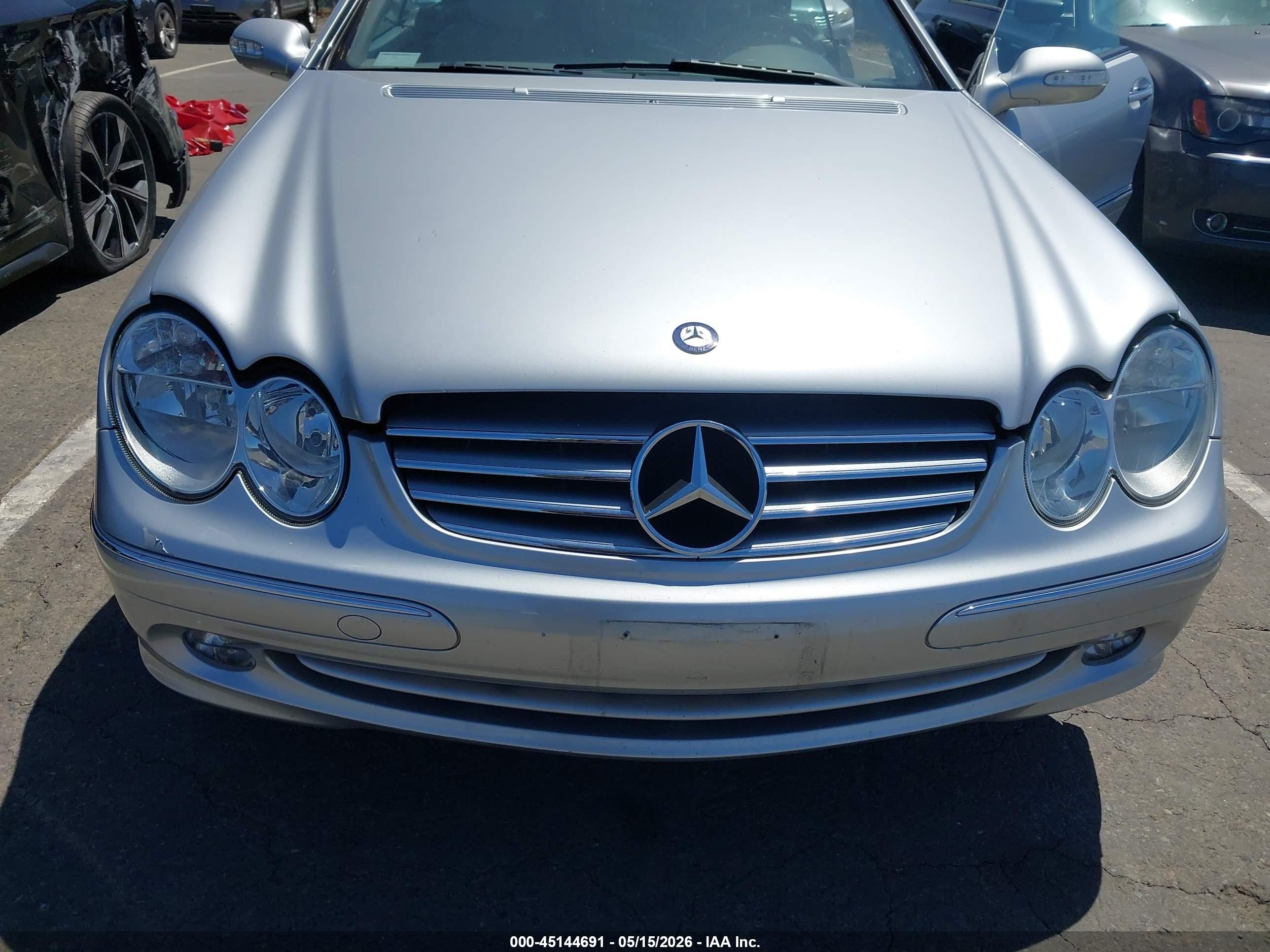 2004 Mercedes-benz Clk 320   Silver vin: WDBTK65G44T021632