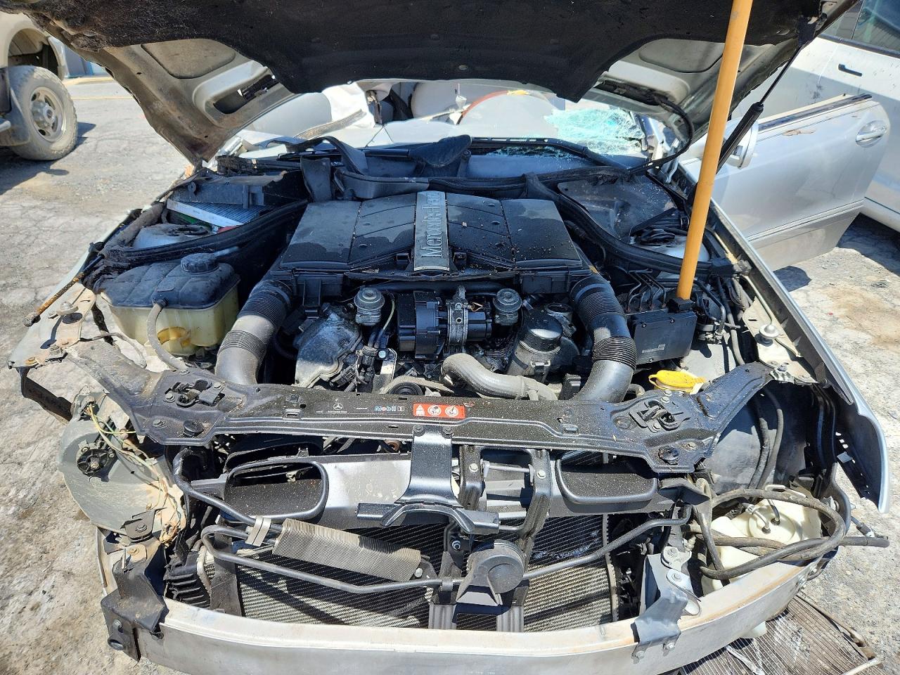 2004 Mercedes-benz Clk 320 Серебряный vin: WDBTK65G54T031683