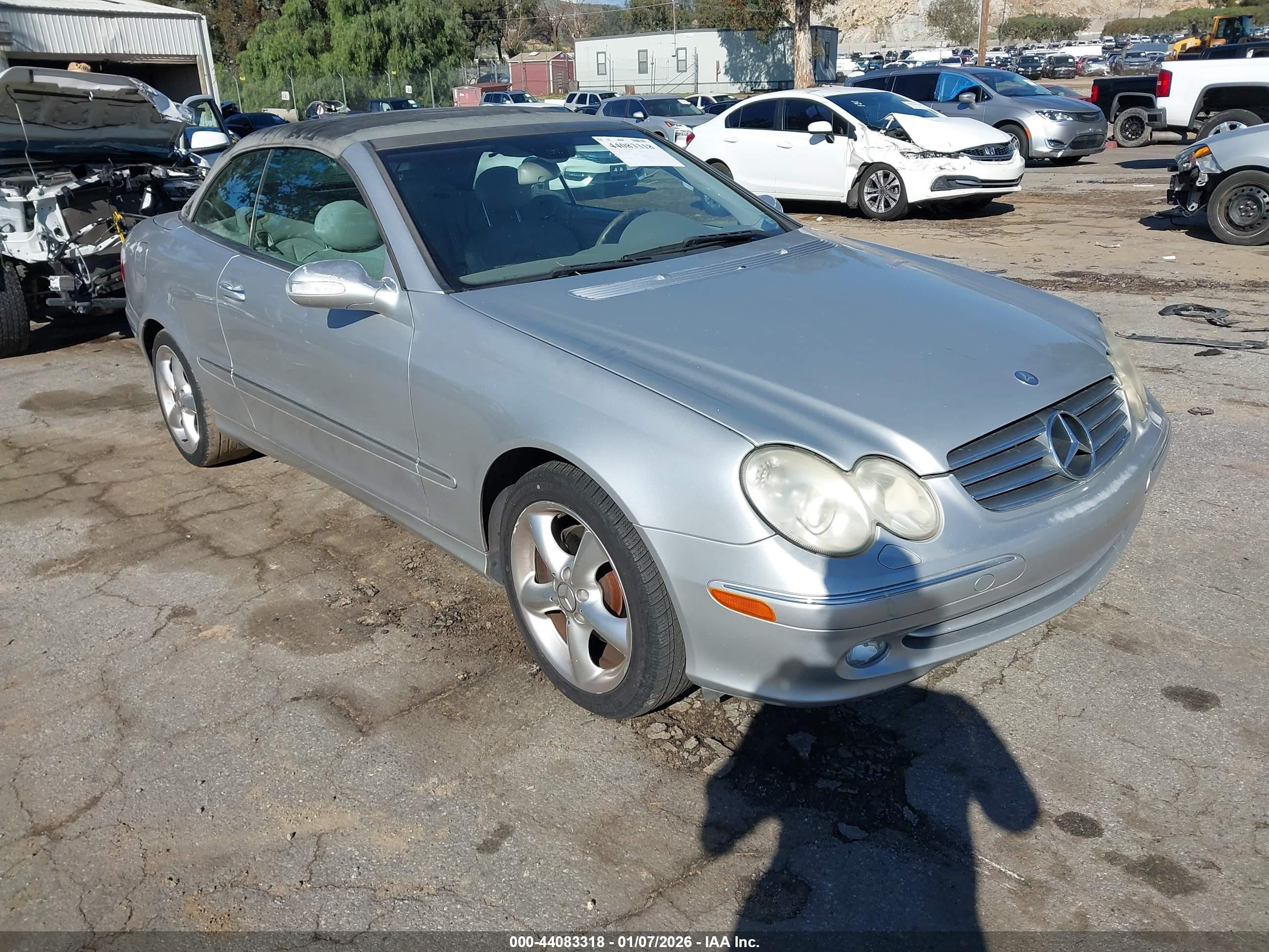 2005 Mercedes-benz Clk 320   Silver vin: WDBTK65G65T034741
