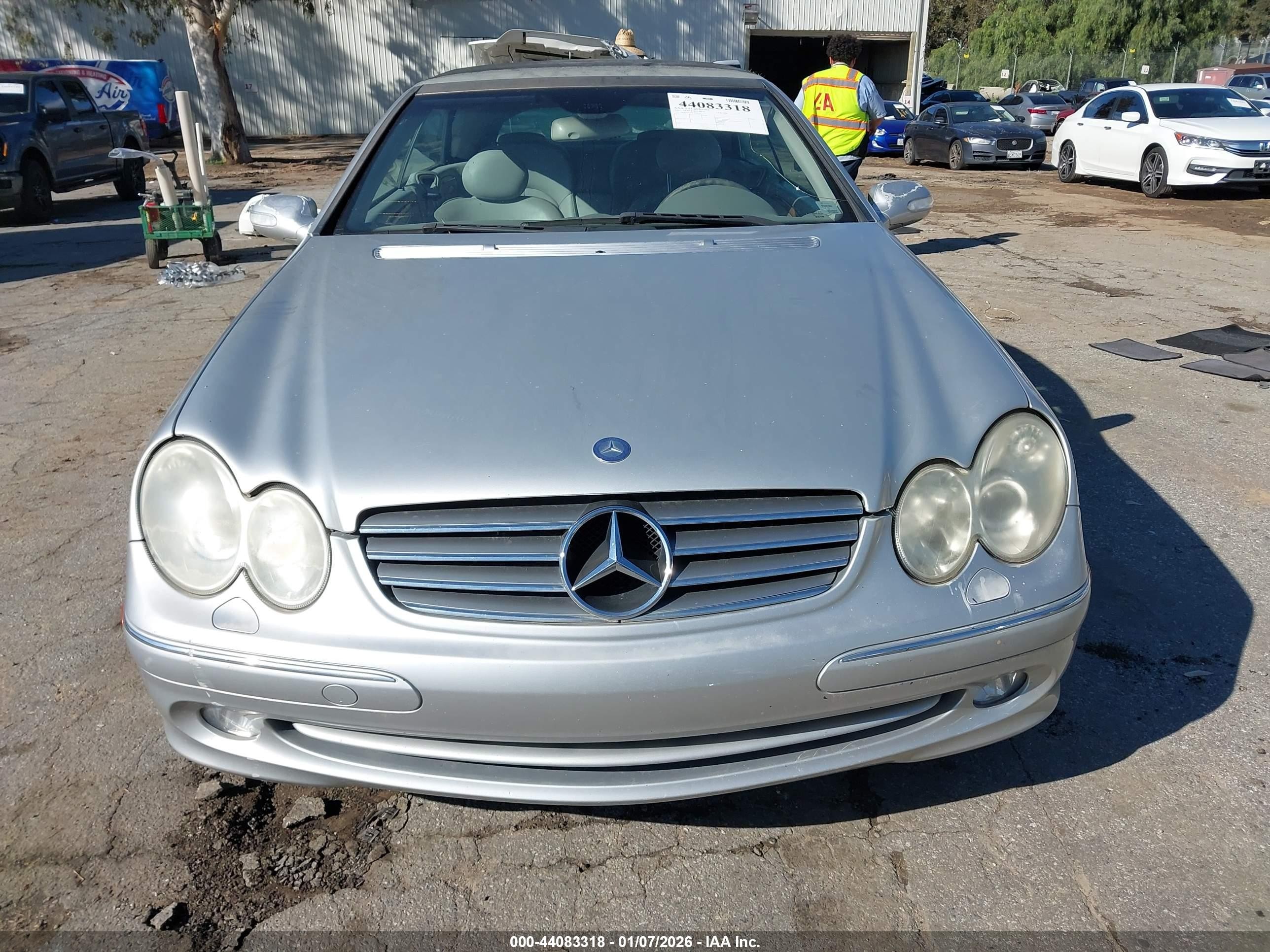 2005 Mercedes-benz Clk 320   Silver vin: WDBTK65G65T034741