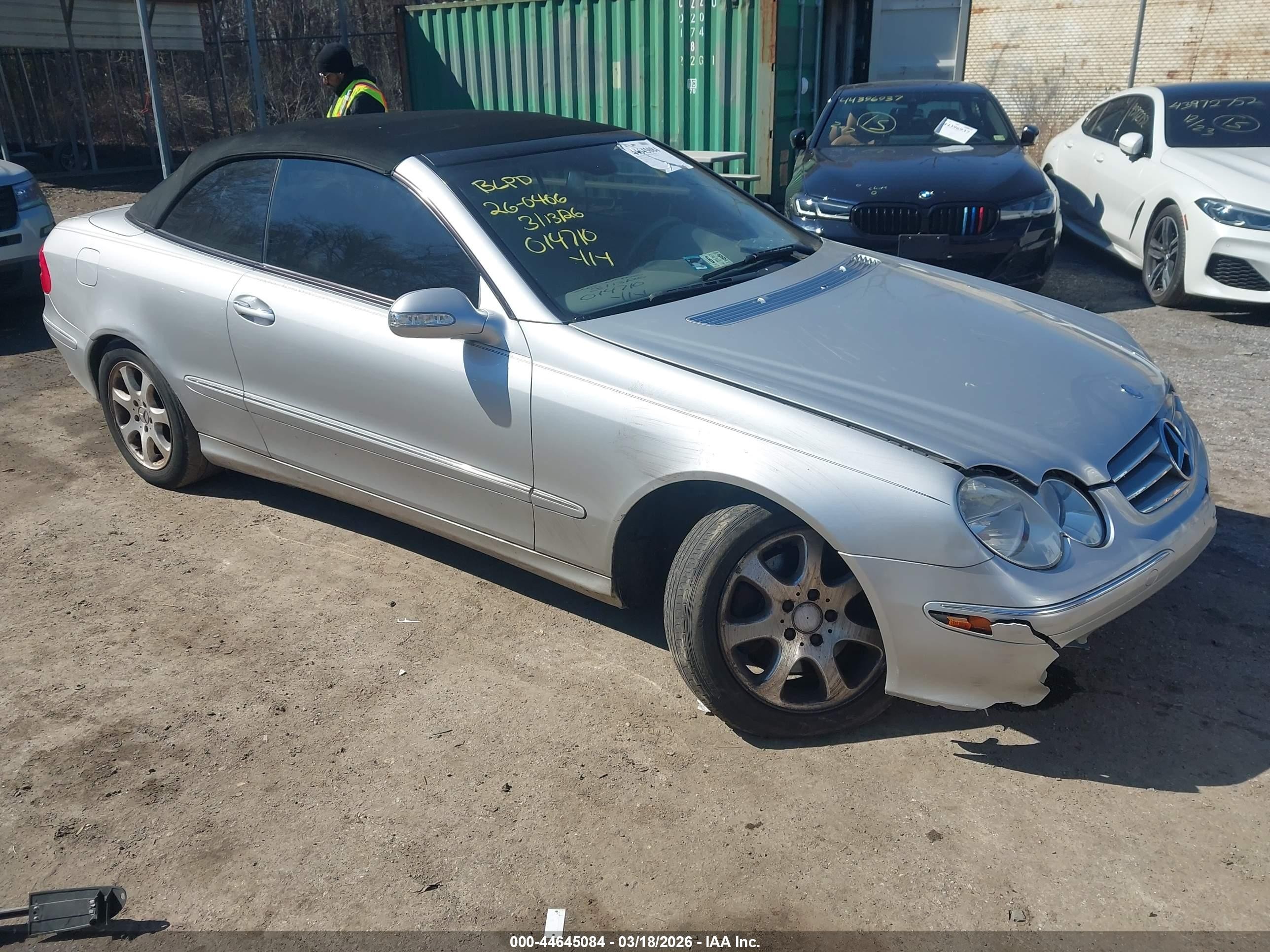2004 Mercedes-benz Clk 320   Silver vin: WDBTK65G74T014710