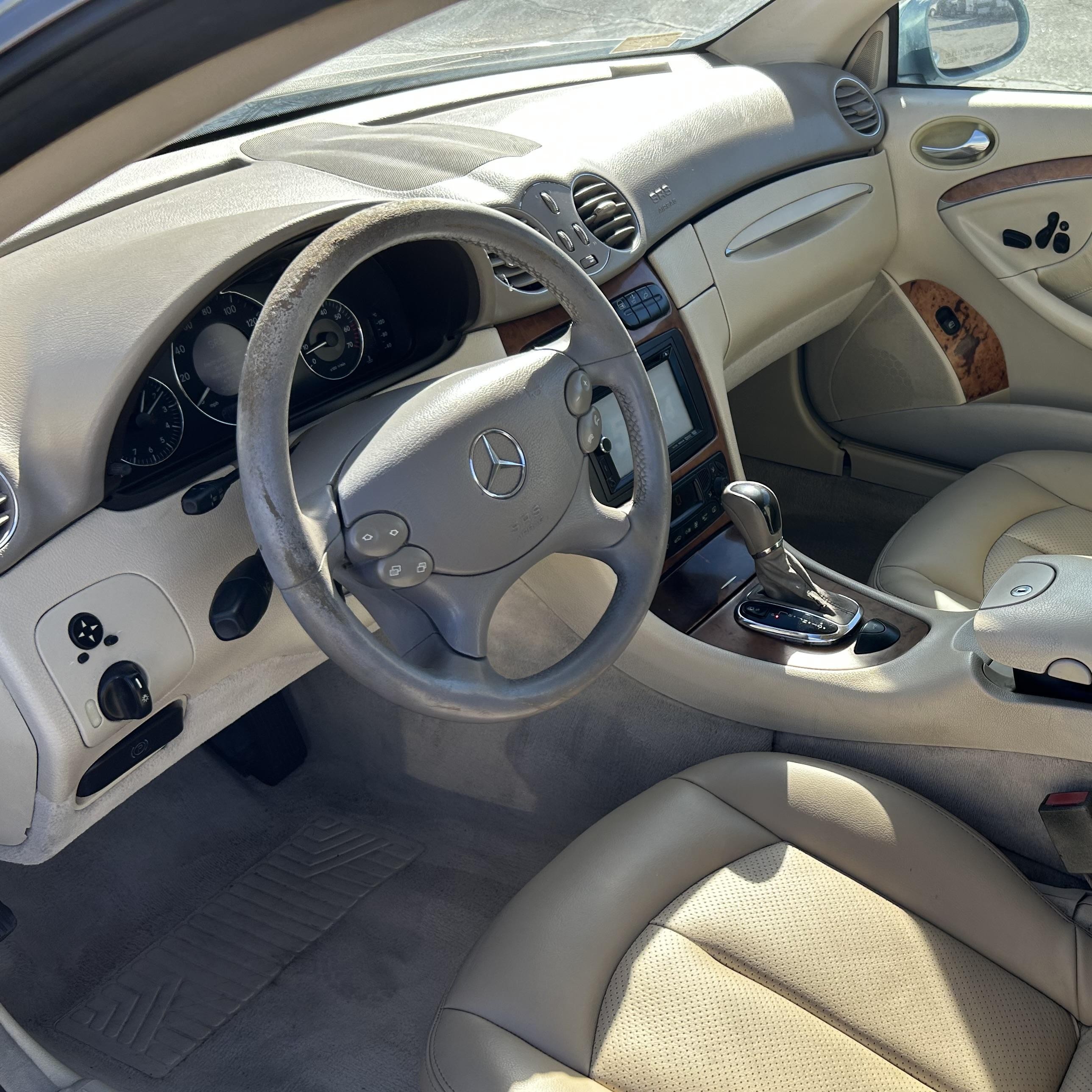 2004 Mercedes-benz Clk 320   Blue vin: WDBTK65G74T023651