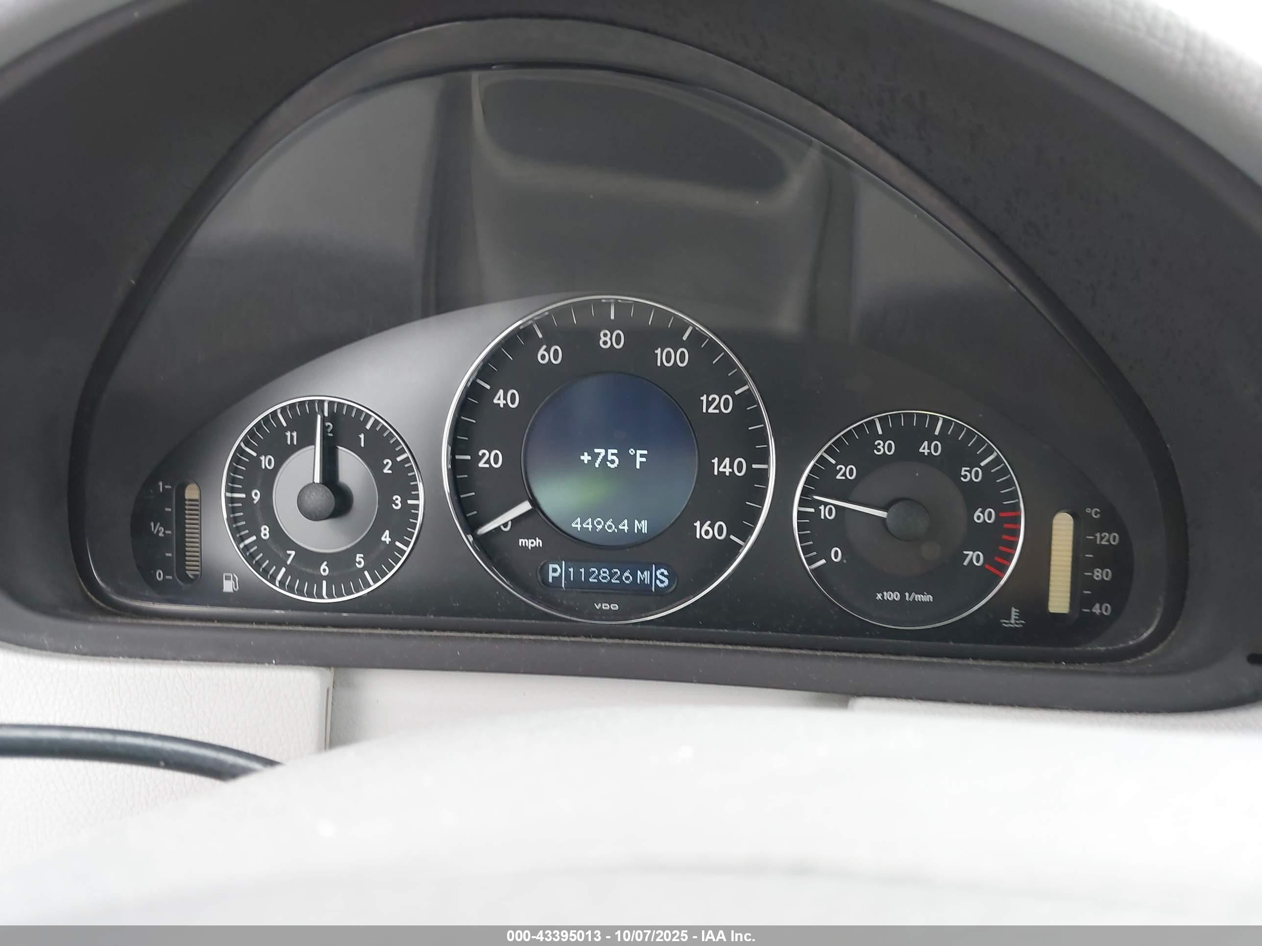2005 Mercedes-benz Clk 320   Silver vin: WDBTK65G75T045599