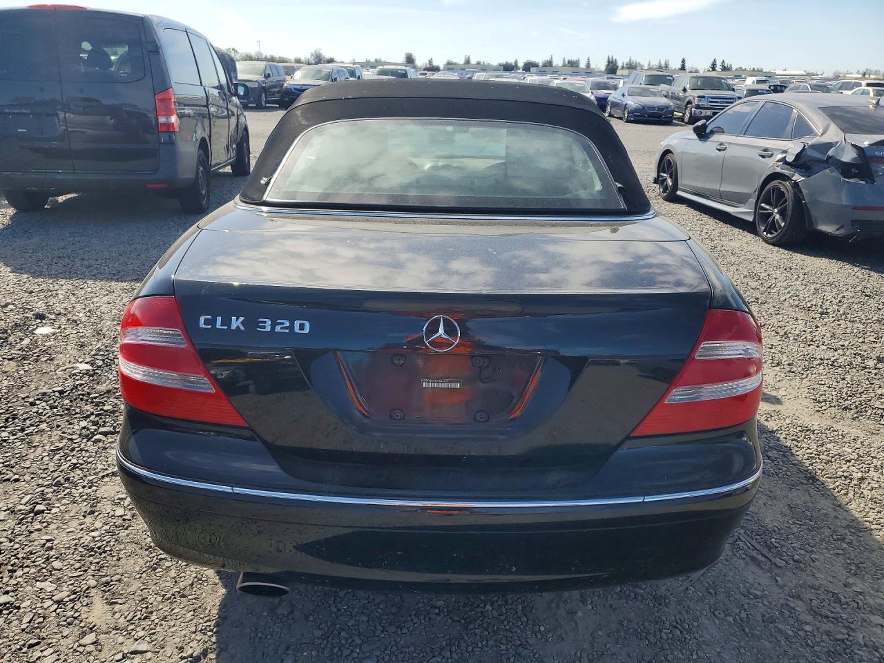 2005 Mercedes-benz Clk 320 Black vin: WDBTK65G85T044638