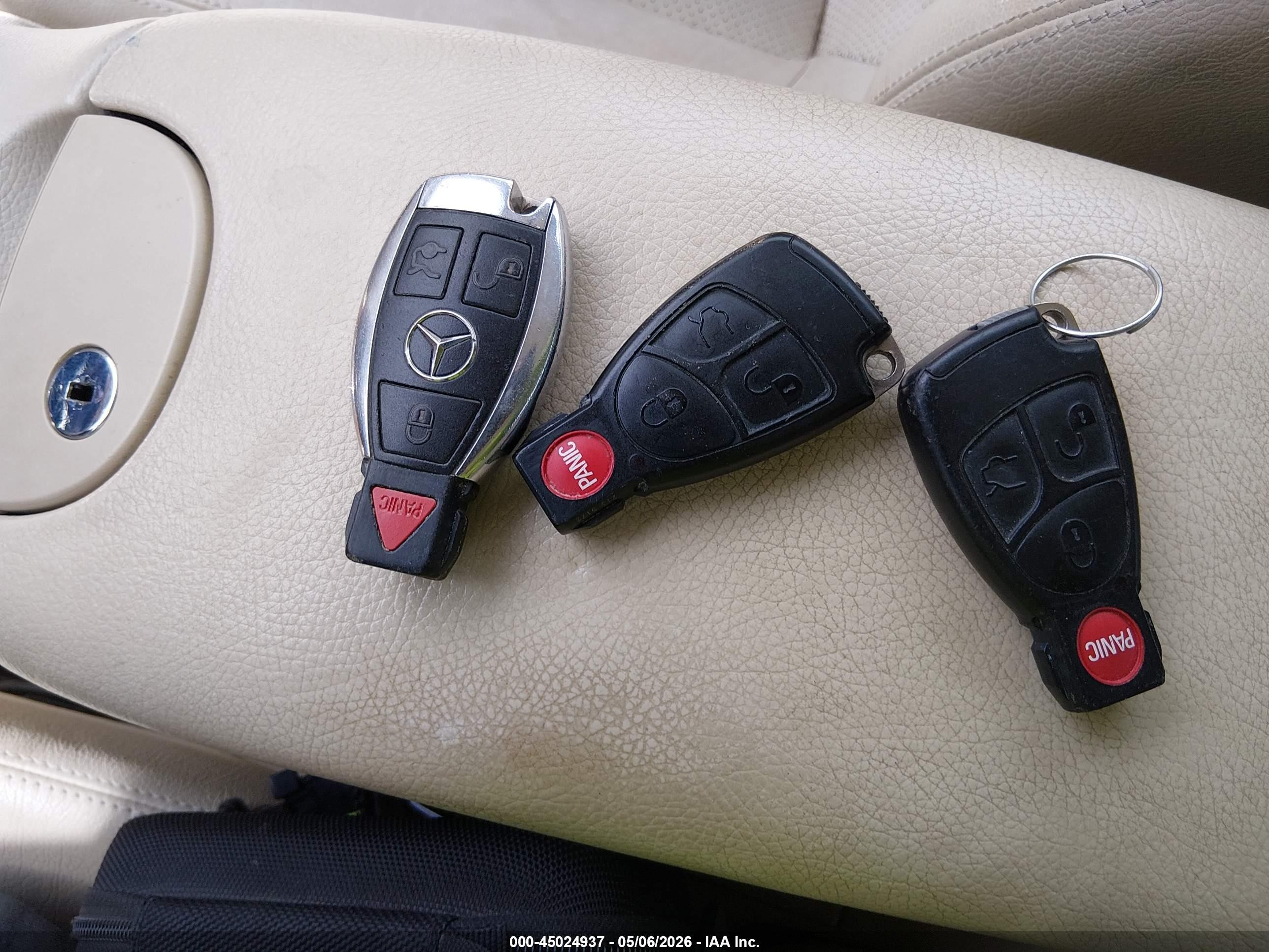 2005 Mercedes-benz Clk 320   Red vin: WDBTK65G95T055633