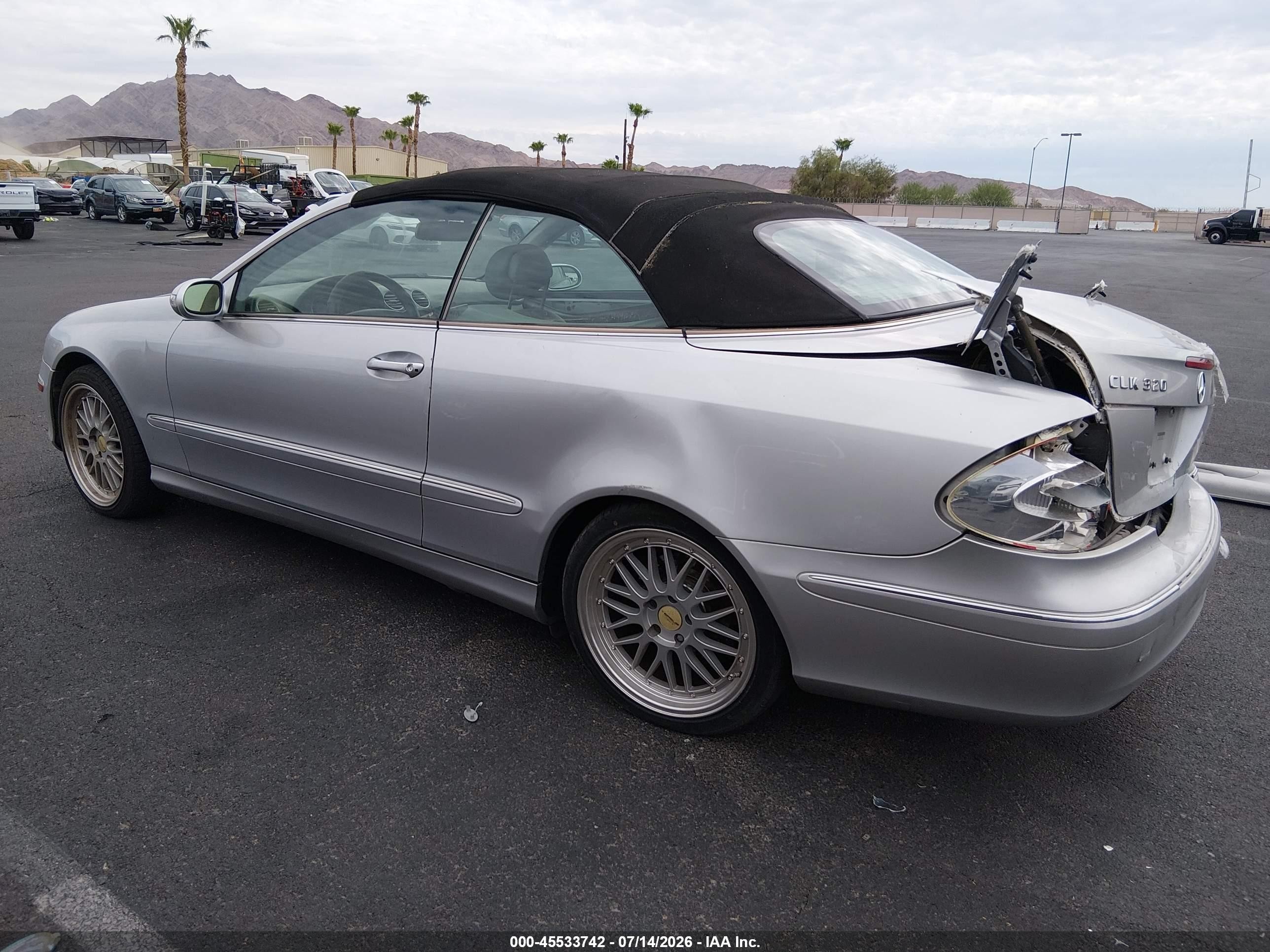 2004 Mercedes-benz Clk 320   Silver vin: WDBTK65GX4T005449