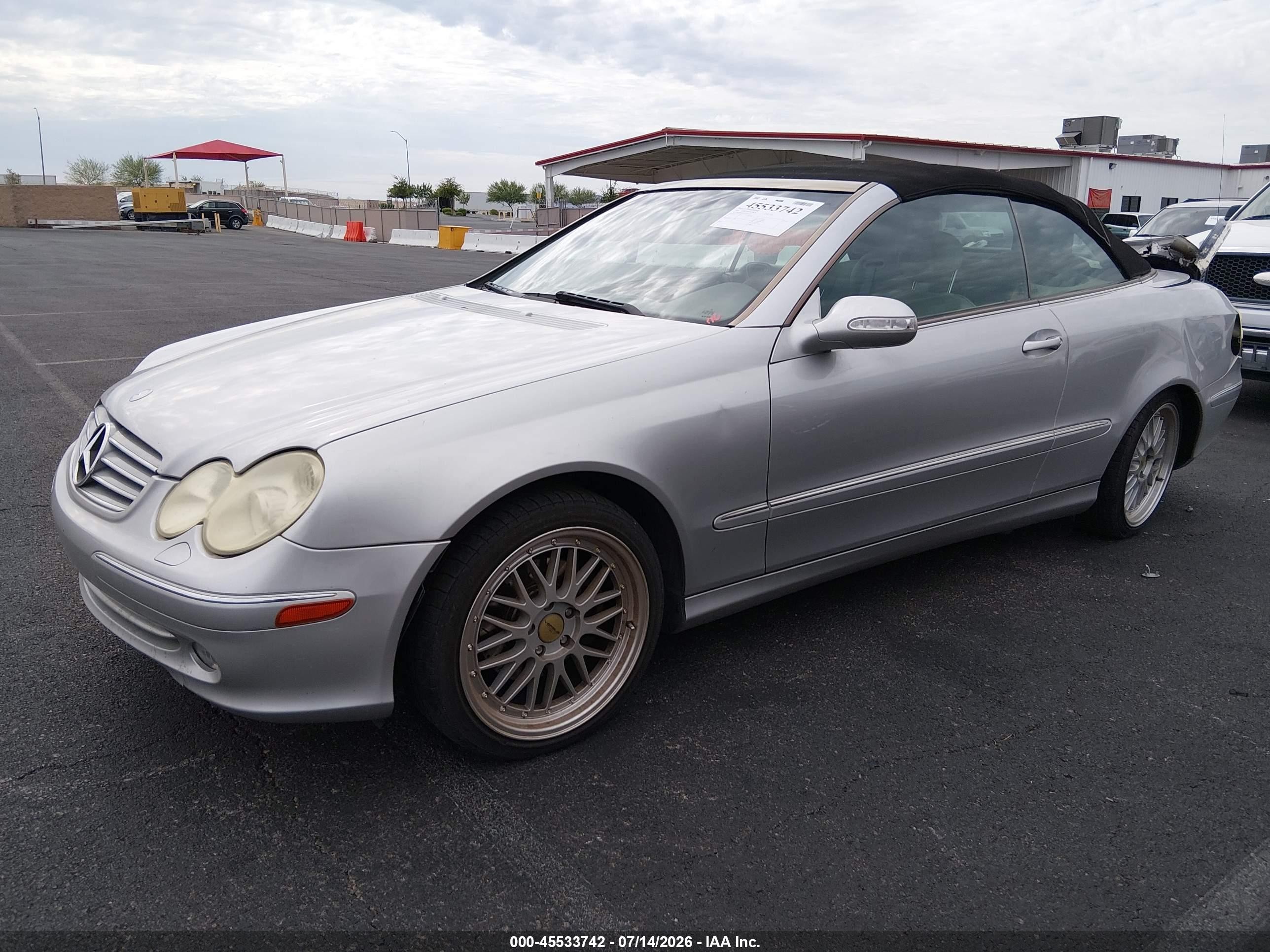 2004 Mercedes-benz Clk 320   Silver vin: WDBTK65GX4T005449