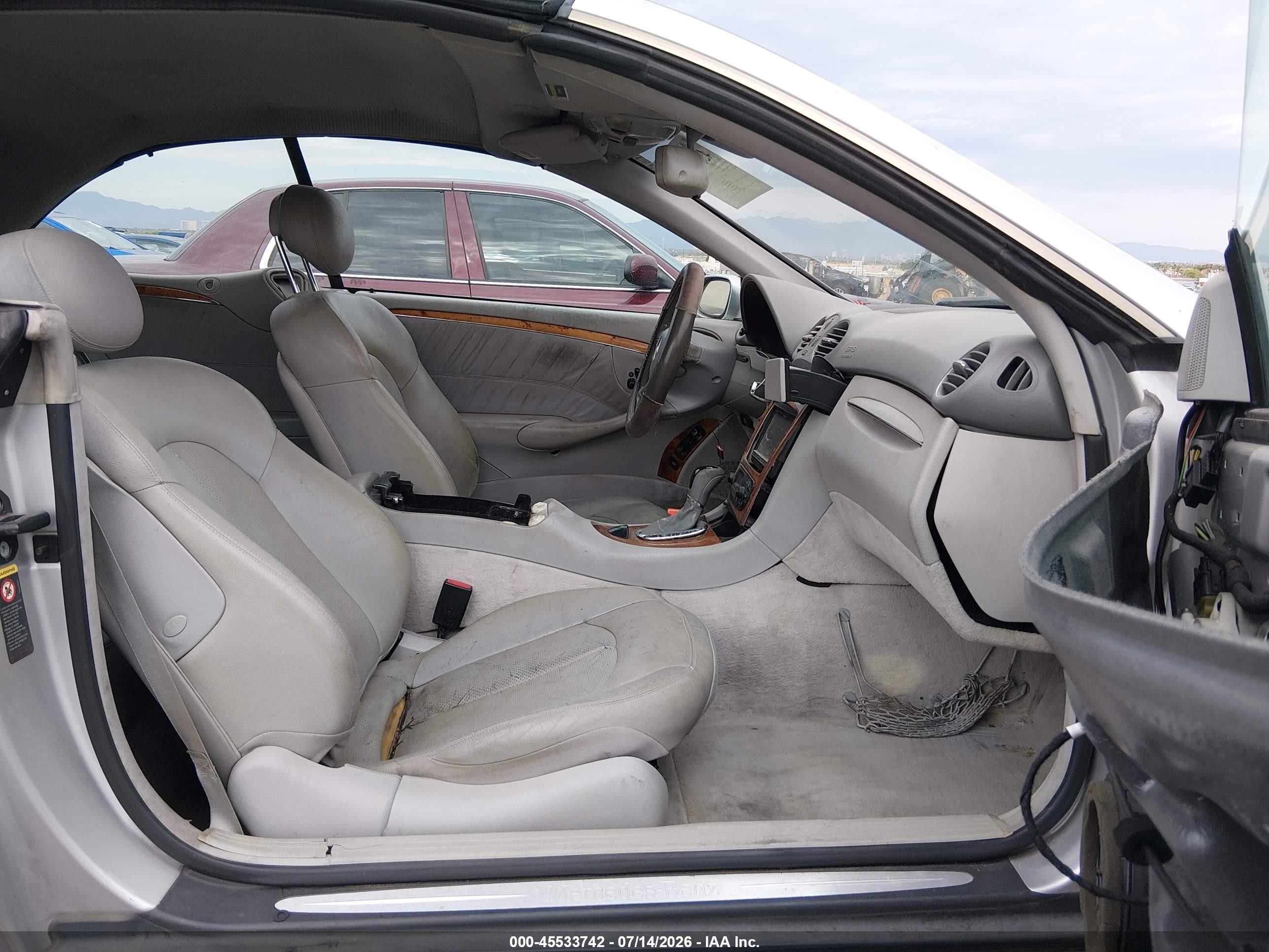 2004 Mercedes-benz Clk 320   Silver vin: WDBTK65GX4T005449