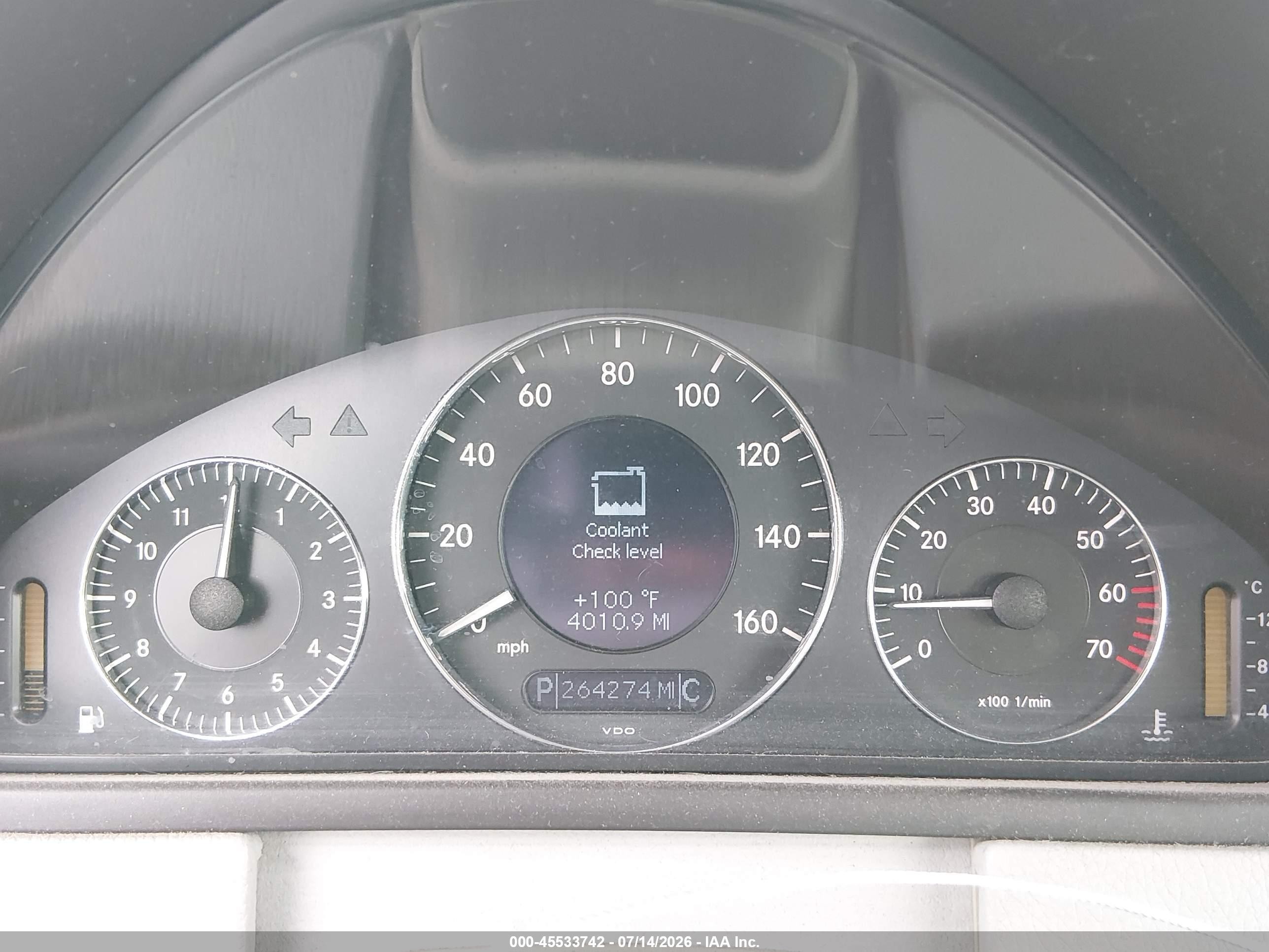 2004 Mercedes-benz Clk 320   Silver vin: WDBTK65GX4T005449