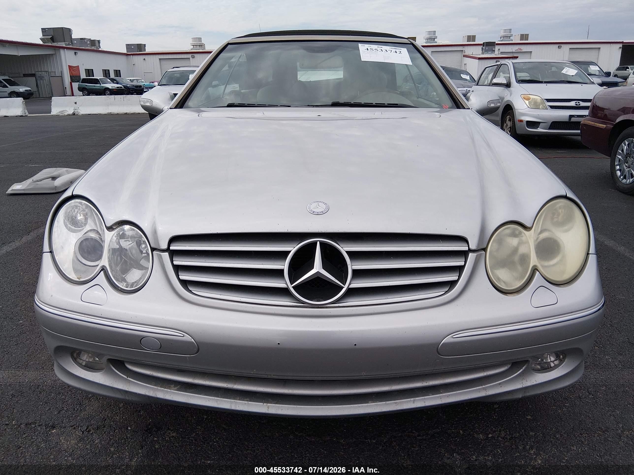 2004 Mercedes-benz Clk 320   Silver vin: WDBTK65GX4T005449