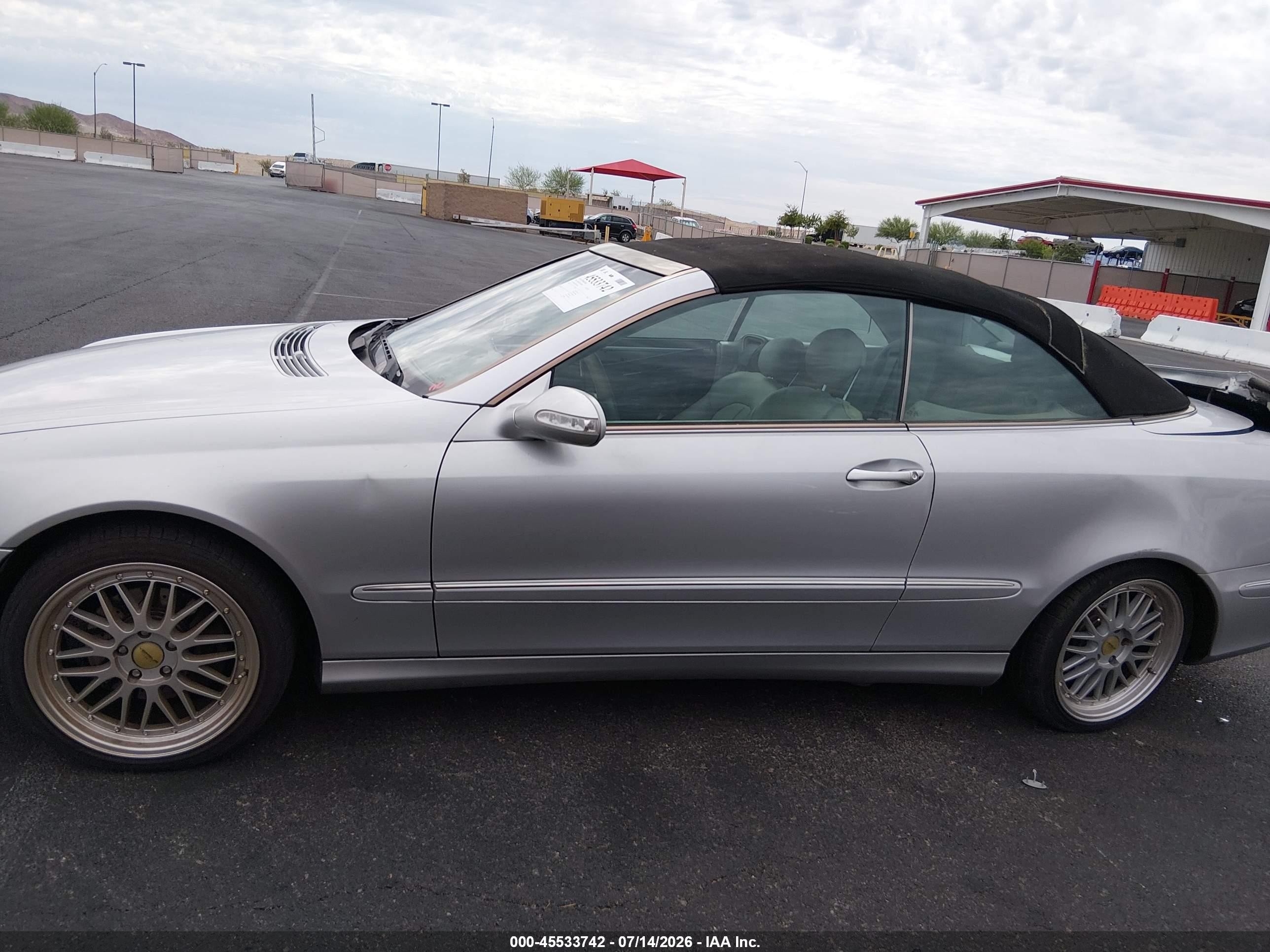2004 Mercedes-benz Clk 320   Silver vin: WDBTK65GX4T005449