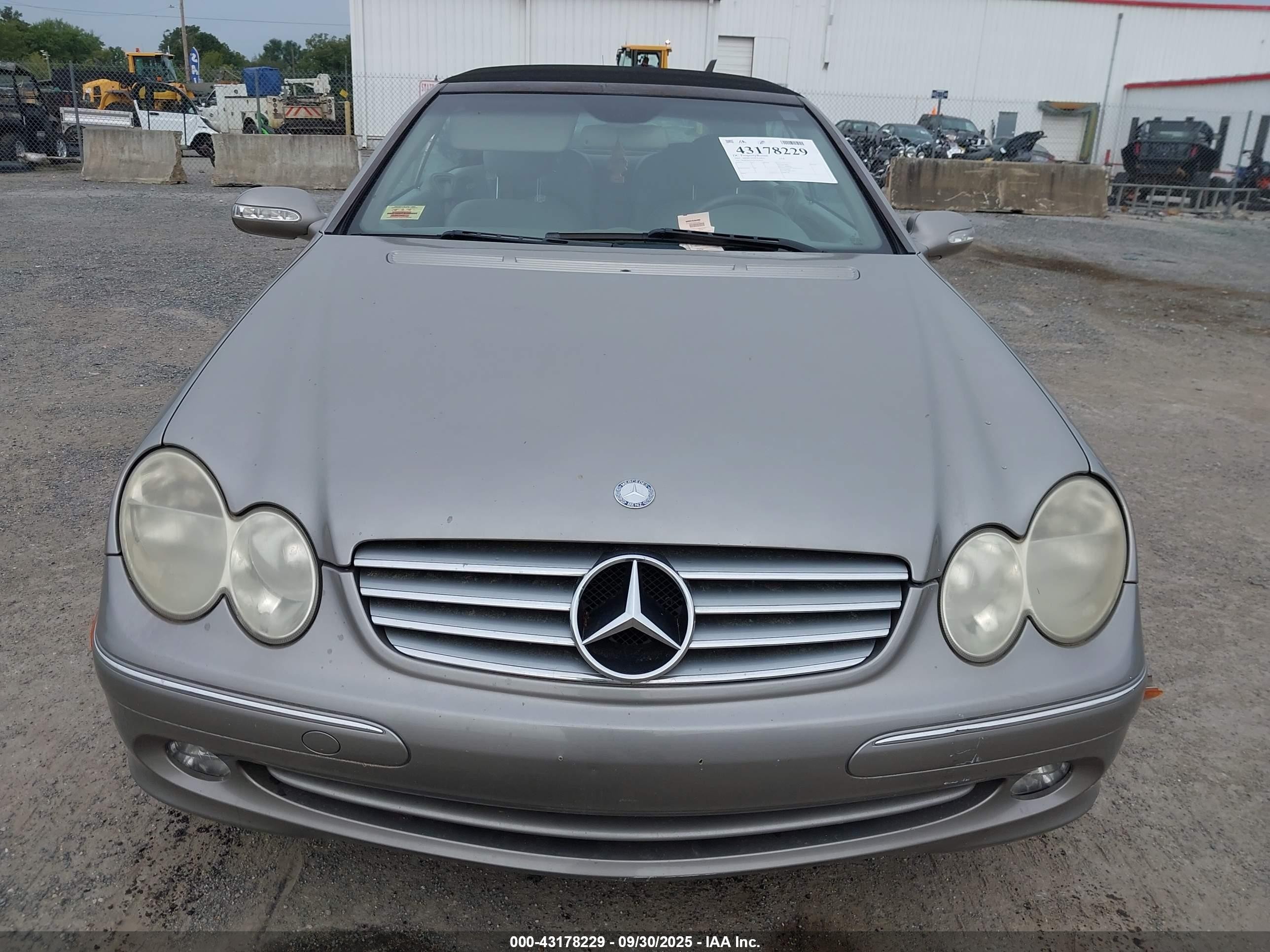 2004 Mercedes-benz Clk 320   Tan vin: WDBTK65GX4T020954