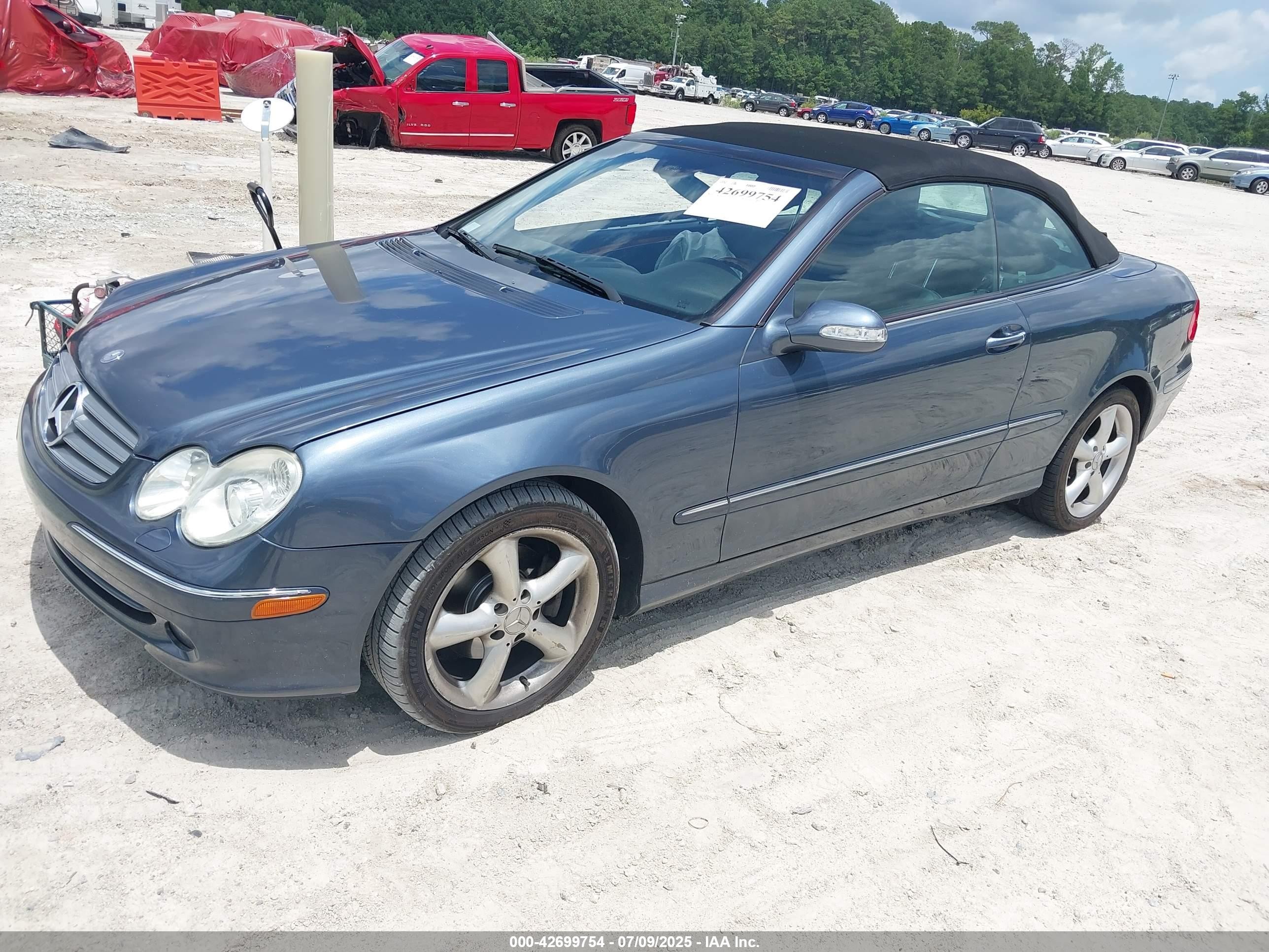 2004 Mercedes-benz Clk 320   Синий vin: WDBTK65GX4T028908