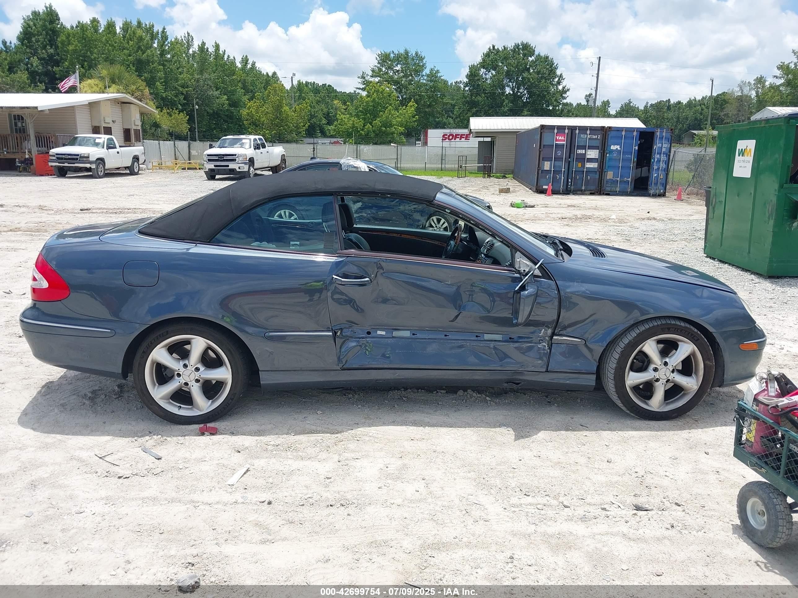 2004 Mercedes-benz Clk 320   Синий vin: WDBTK65GX4T028908